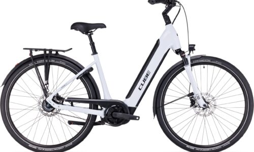 Cube Supreme Hybrid EXC 625Wh flashwhite´n´black