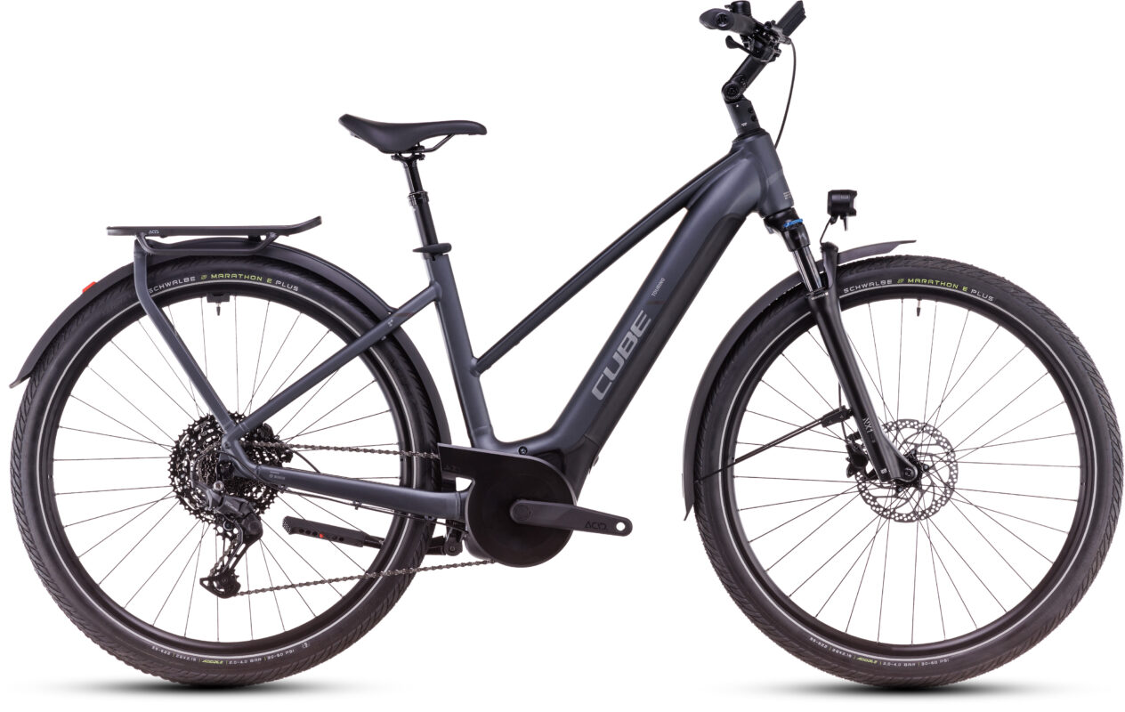 Cube Touring Hybrid Pro 625 metallicgrey´n´chrome – Cuadro semiabierto