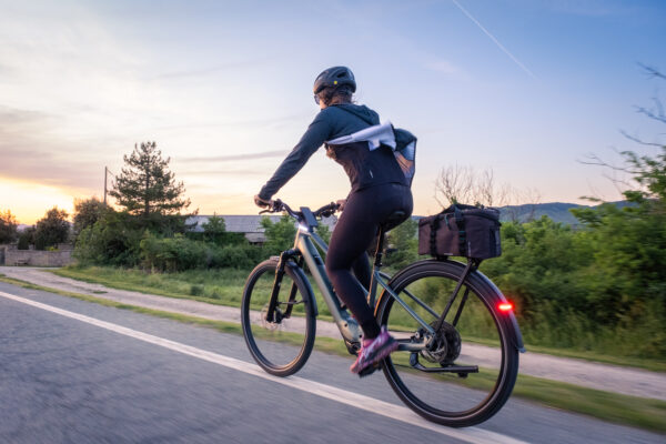 Orbea Kemen Tour eléctrica urbana por carretera