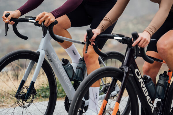 Bicicleta eléctrica Orbea Gain en ruta – e-bike ligera para carretera o ciudad