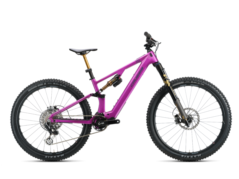 Bicicleta eléctrica de montaña Crussis e-Full 12.11-Pro X con motor DJI