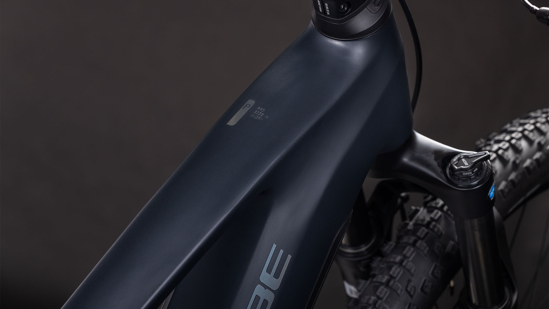 Cube Stereo Hybrid ONE22 Pro 800 Wh night´n´chrome – Bicicleta Eléctrica de montaña 2026 ebike.es Gran tienda de bicicletas eléctricas en España 7 Cube Stereo Hybrid ONE22 Pro 800 Wh night´n´chrome - Bicicleta Eléctrica de montaña 2026 - Imagen 3