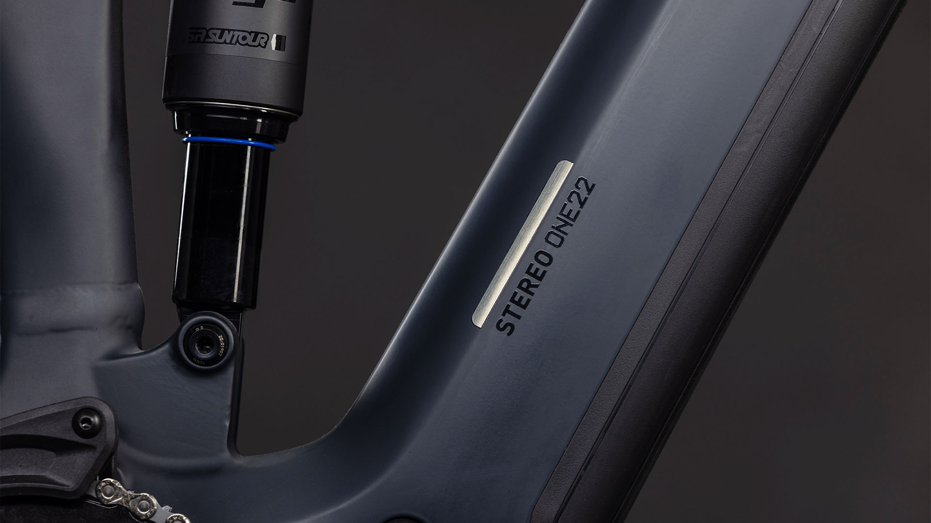 Cube Stereo Hybrid ONE22 Pro 600 Wh FE night´n´chrome – Bicicleta Eléctrica de montaña 2026 ebike.es Gran tienda de bicicletas eléctricas en España 9 Cube Stereo Hybrid ONE22 Pro 600 Wh FE night´n´chrome - Bicicleta Eléctrica de montaña 2026 - Imagen 5