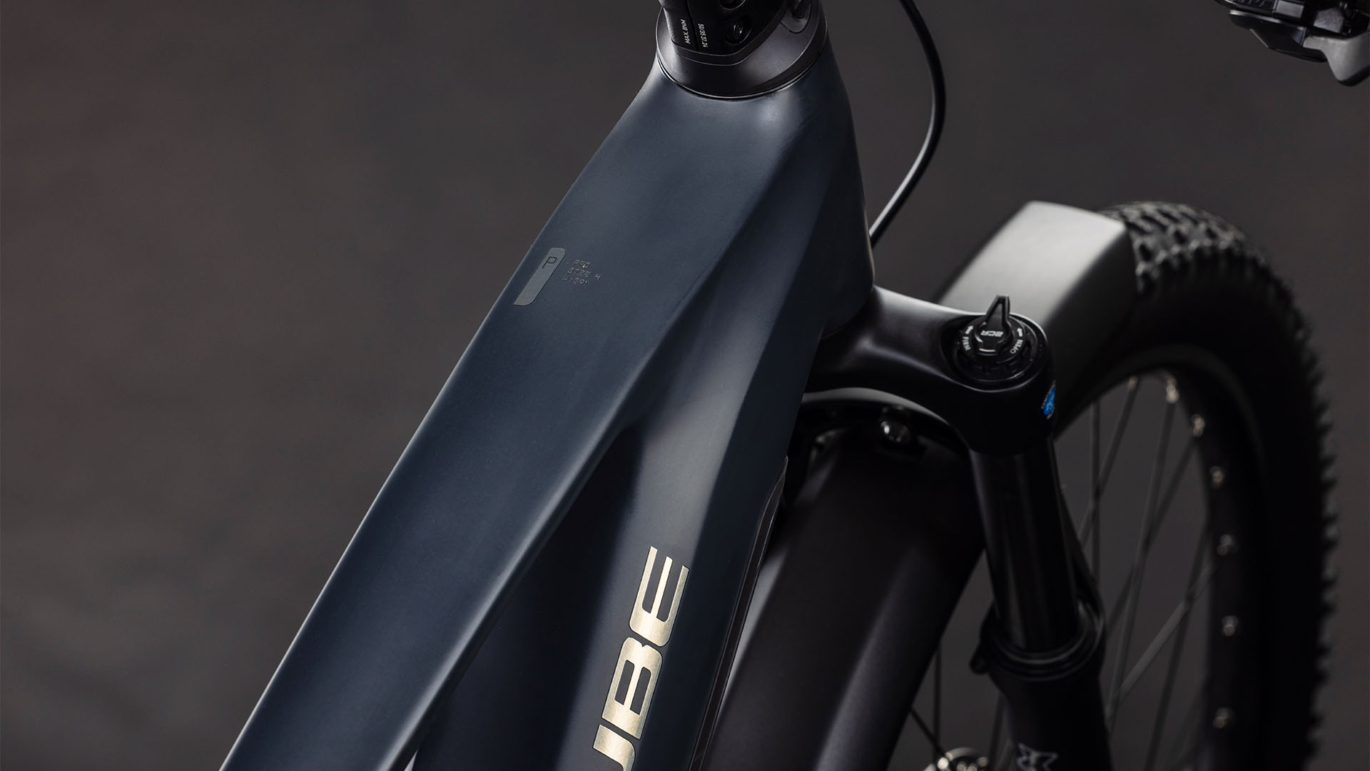 Cube Stereo Hybrid ONE22 Pro 800 Wh FE night´n´chrome – Bicicleta Eléctrica de montaña 2026 ebike.es Gran tienda de bicicletas eléctricas en España 7 Cube Stereo Hybrid ONE22 Pro 800 Wh FE night´n´chrome - Bicicleta Eléctrica de montaña 2026 - Imagen 3