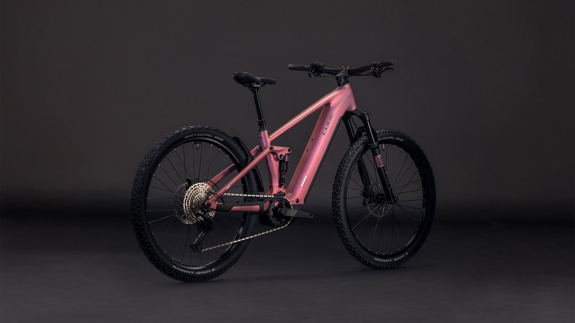 Cube Stereo Hybrid ONE22 Race 800 Wh shiftblush´n´black – Bicicleta Eléctrica de montaña 2026 ebike.es Gran tienda de bicicletas eléctricas en España 6 Cube Stereo Hybrid ONE22 Race 800 Wh shiftblush´n´black - Bicicleta Eléctrica de montaña 2026 - Imagen 2