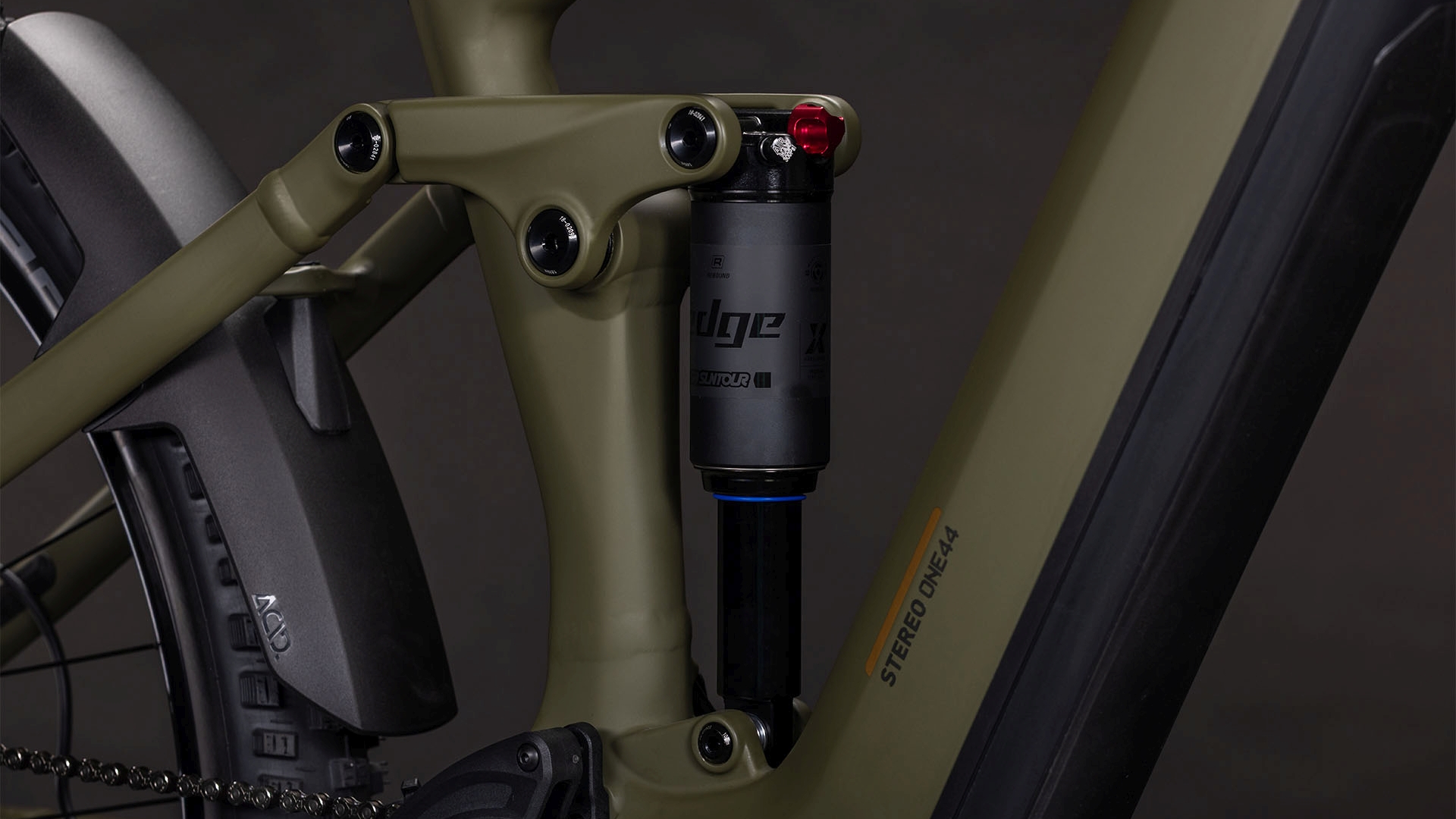 Cube Stereo Hybrid ONE44 Pro 800 Wh dustyolive´n´gold – Bicicleta Eléctrica de montaña 2026 ebike.es Gran tienda de bicicletas eléctricas en España 11 Cube Stereo Hybrid ONE44 Pro 800 Wh dustyolive´n´gold - Bicicleta Eléctrica de montaña 2026 - Imagen 7