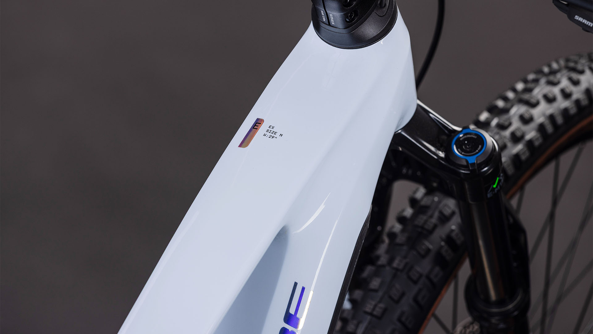 Cube Stereo Hybrid ONE44 EX 800 Wh iceblue´n´prism – Bicicleta Eléctrica de montaña 2026 ebike.es Gran tienda de bicicletas eléctricas en España 7 Cube Stereo Hybrid ONE44 EX 800 Wh iceblue´n´prism - Bicicleta Eléctrica de montaña 2026 - Imagen 3