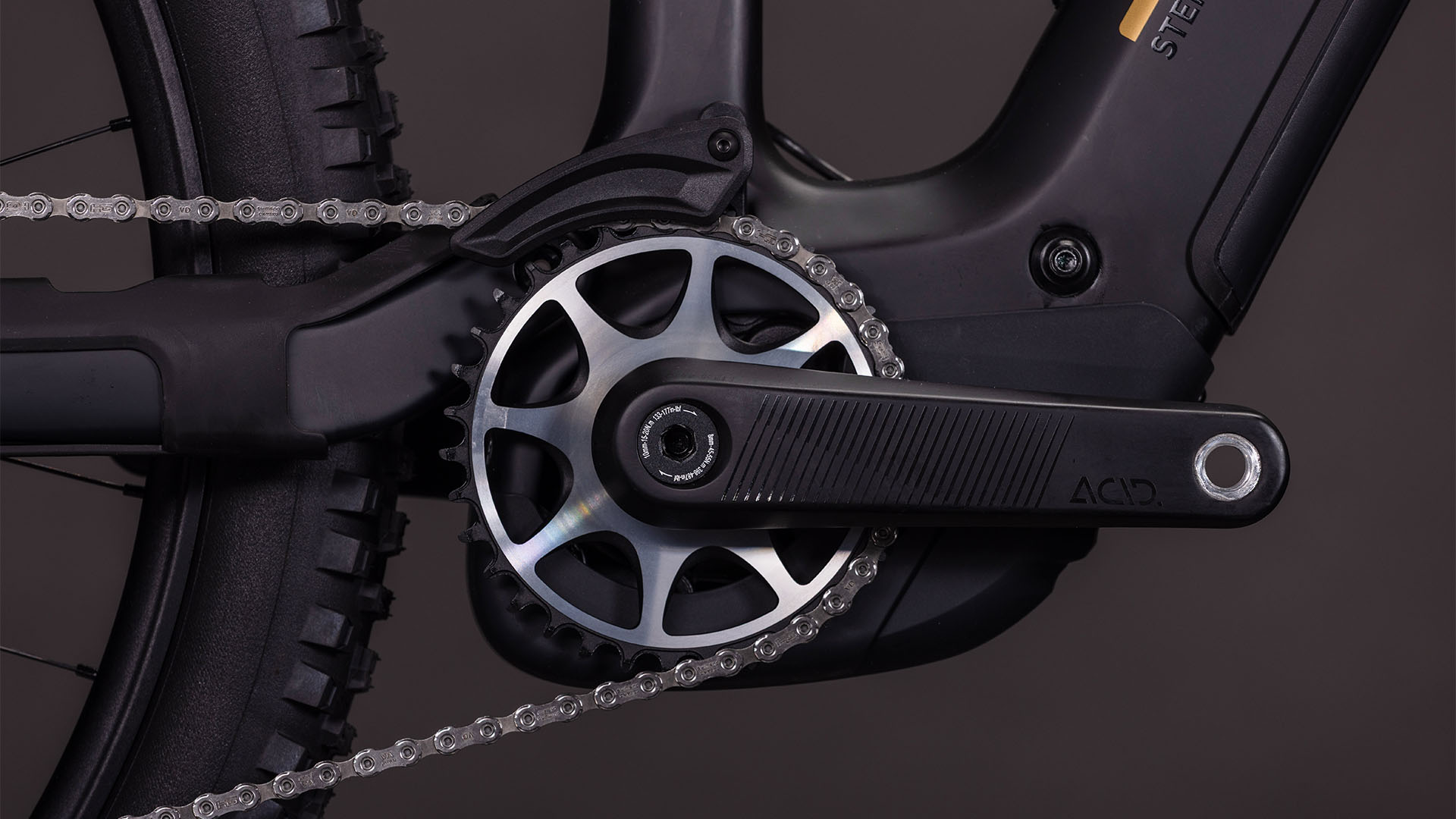Cube Stereo Hybrid ONE44 HPC AT 800 Wh carbon´n´gold – Bicicleta Eléctrica de montaña 2026 ebike.es Gran tienda de bicicletas eléctricas en España 9 Cube Stereo Hybrid ONE44 HPC AT 800 Wh carbon´n´gold - Bicicleta Eléctrica de montaña 2026 - Imagen 5