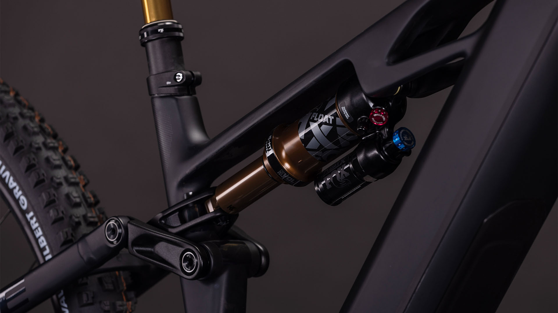 Cube Stereo Hybrid ONE44 HPC AT 800 Wh carbon´n´gold – Bicicleta Eléctrica de montaña 2026 ebike.es Gran tienda de bicicletas eléctricas en España 10 Cube Stereo Hybrid ONE44 HPC AT 800 Wh carbon´n´gold - Bicicleta Eléctrica de montaña 2026 - Imagen 6