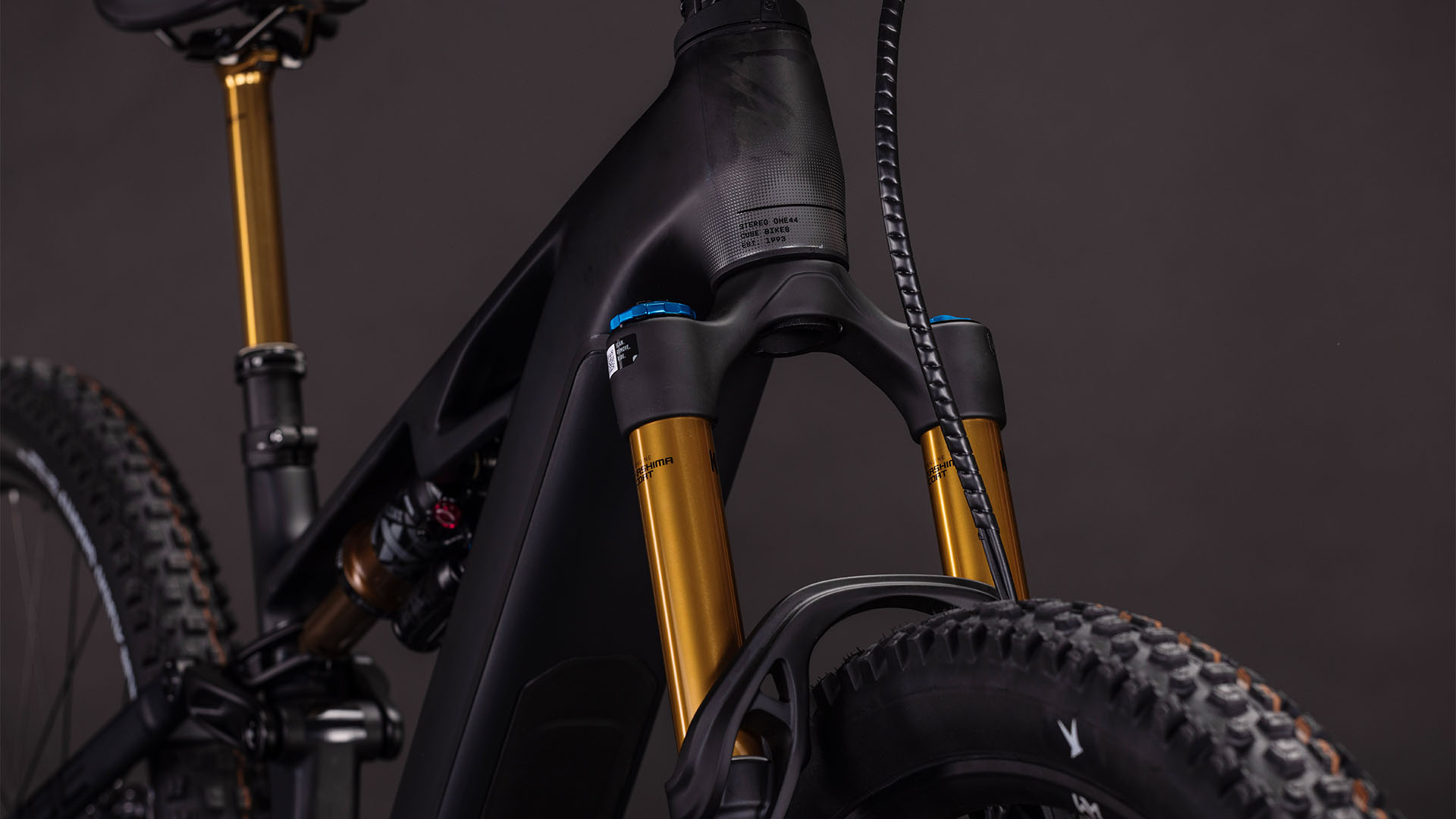 Cube Stereo Hybrid ONE44 HPC AT 800 Wh carbon´n´gold – Bicicleta Eléctrica de montaña 2026 ebike.es Gran tienda de bicicletas eléctricas en España 11 Cube Stereo Hybrid ONE44 HPC AT 800 Wh carbon´n´gold - Bicicleta Eléctrica de montaña 2026 - Imagen 7