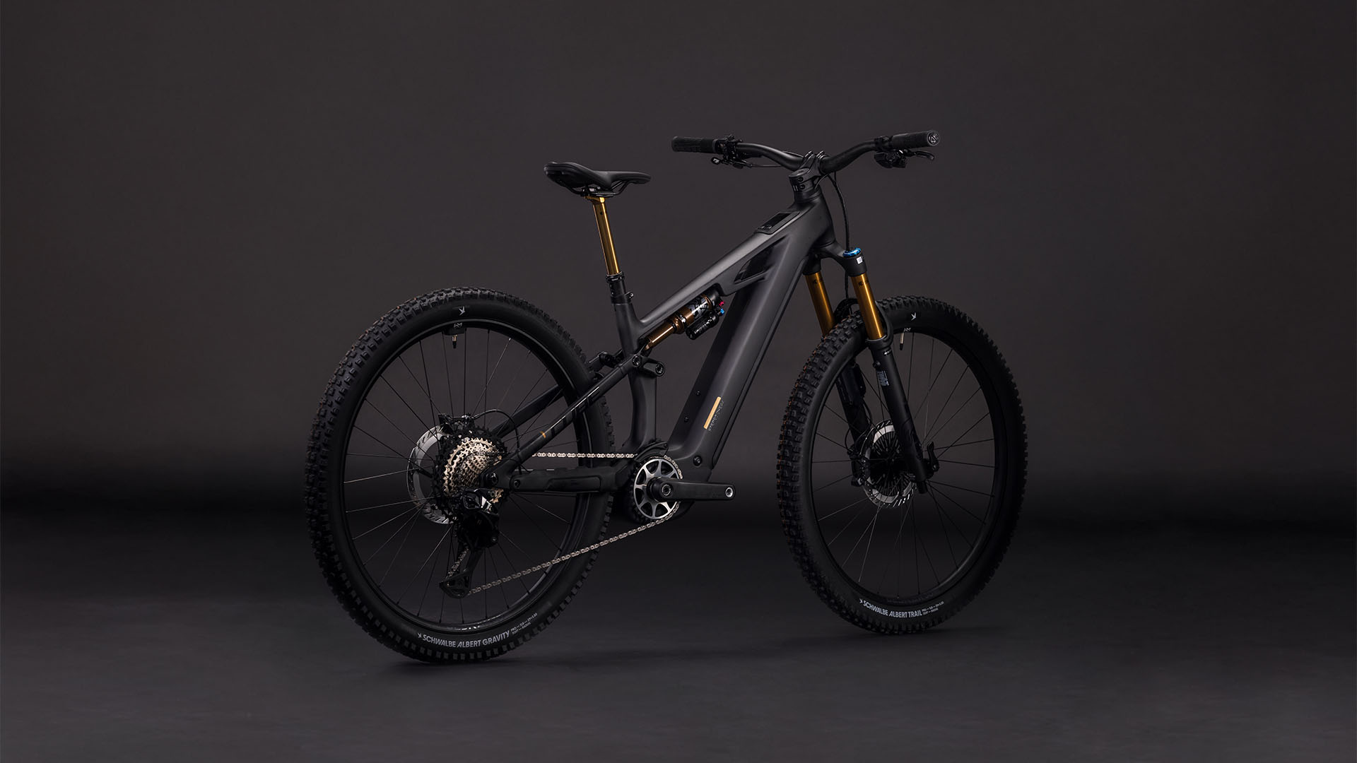 Cube Stereo Hybrid ONE44 HPC AT 800 Wh carbon´n´gold – Bicicleta Eléctrica de montaña 2026 ebike.es Gran tienda de bicicletas eléctricas en España 6 Cube Stereo Hybrid ONE44 HPC AT 800 Wh carbon´n´gold - Bicicleta Eléctrica de montaña 2026 - Imagen 2