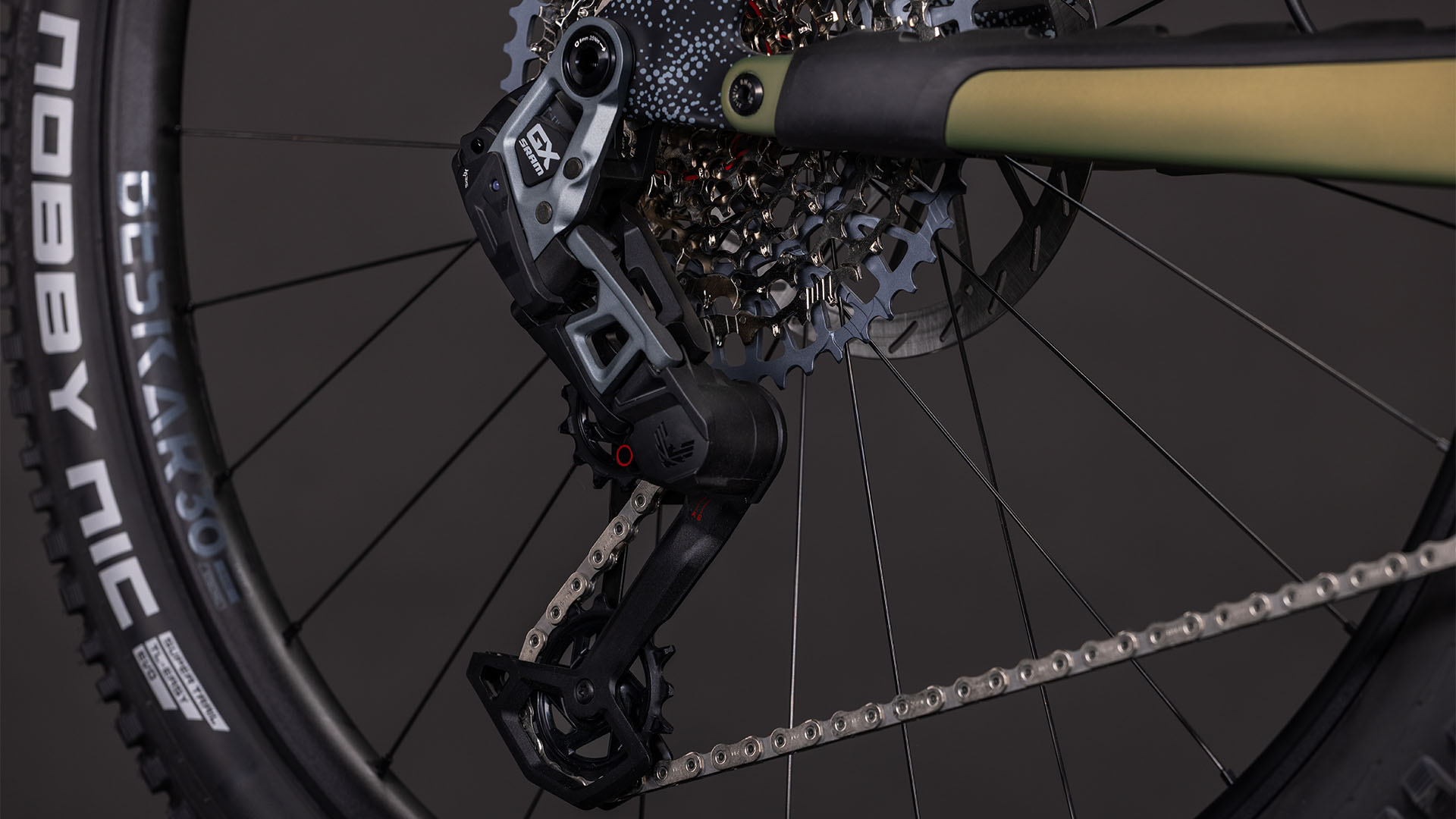 Cube AMS Hybrid ONE44 C:68X TM 400X reedgreen´n´matrix – Bicicleta Eléctrica de montaña 2026 ebike.es Gran tienda de bicicletas eléctricas en España 11 Cube AMS Hybrid ONE44 C:68X TM 400X reedgreen´n´matrix - Bicicleta Eléctrica de montaña 2026 - Imagen 7