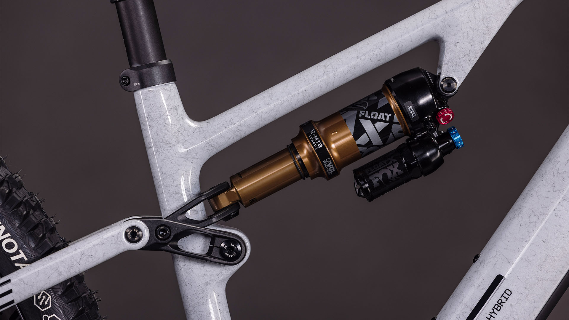 Cube AMS Hybrid ONE44 C:68X SUPER TM 400X foggrey´n´fibre – Bicicleta Eléctrica de montaña 2026 ebike.es Gran tienda de bicicletas eléctricas en España 8 Cube AMS Hybrid ONE44 C:68X SUPER TM 400X foggrey´n´fibre - Bicicleta Eléctrica de montaña 2026 - Imagen 4