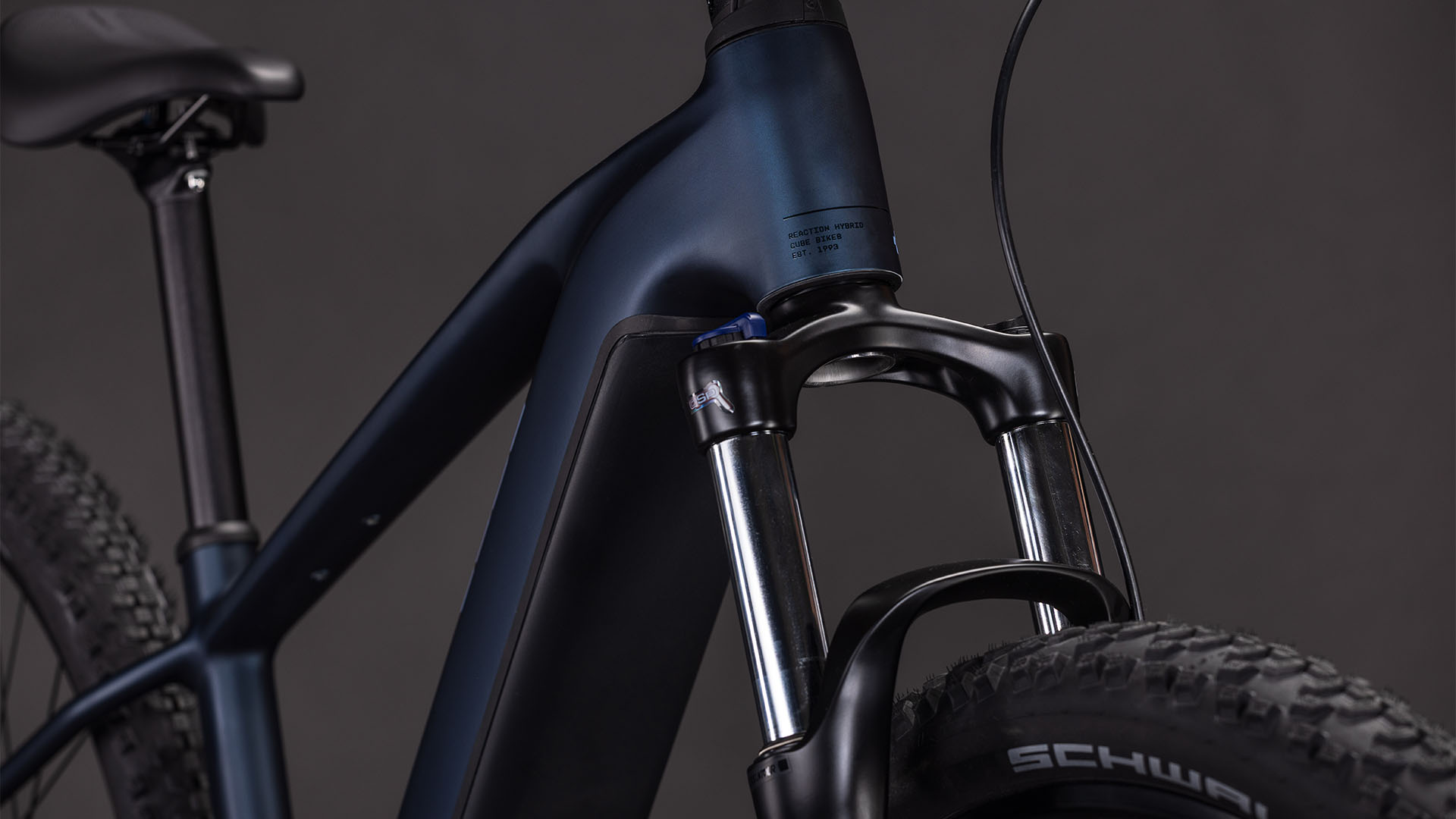 Cube Reaction Hybrid Performance 600 Wh indigoblue´n´reflex – Bicicleta Eléctrica de montaña 2026 Barra alta ebike.es Gran tienda de bicicletas eléctricas en España 8 Cube Reaction Hybrid Performance 600 Wh indigoblue´n´reflex - Bicicleta Eléctrica de montaña 2026 Barra alta - Imagen 4