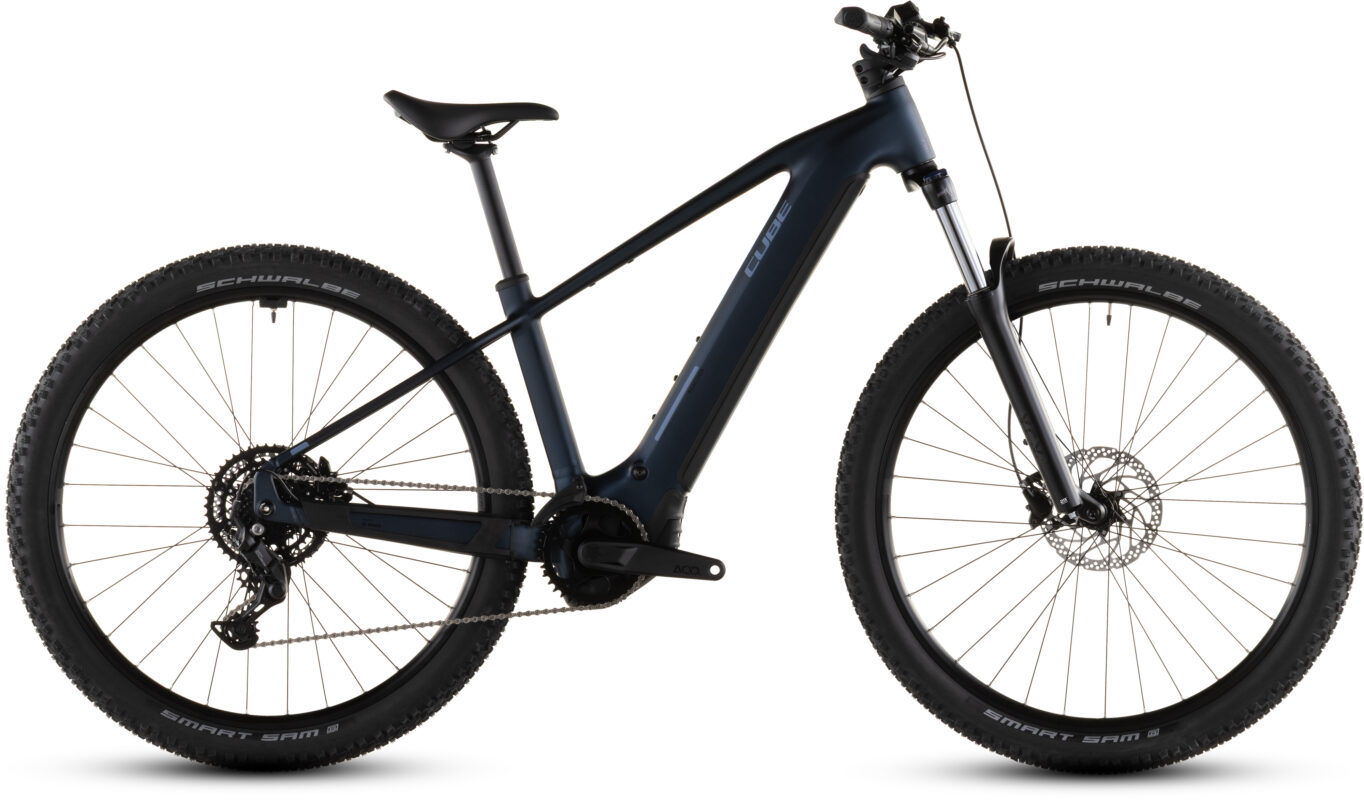 Cube Reaction Hybrid Performance 600 Wh indigoblue´n´reflex – Bicicleta Eléctrica de montaña 2026 Barra alta