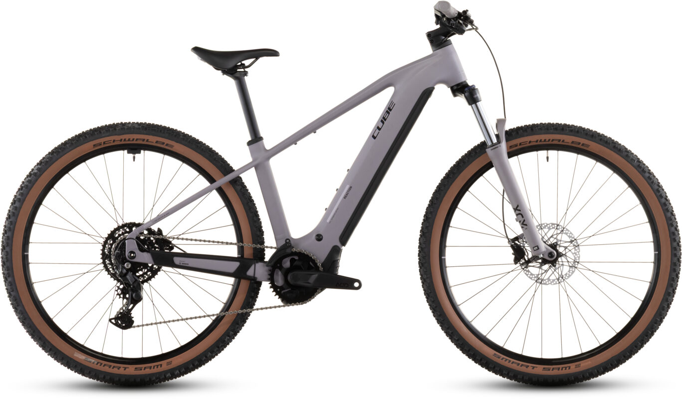 Cube Reaction Hybrid Performance 600 Wh plumgrey´n´black – Bicicleta Eléctrica de montaña 2026 Barra alta