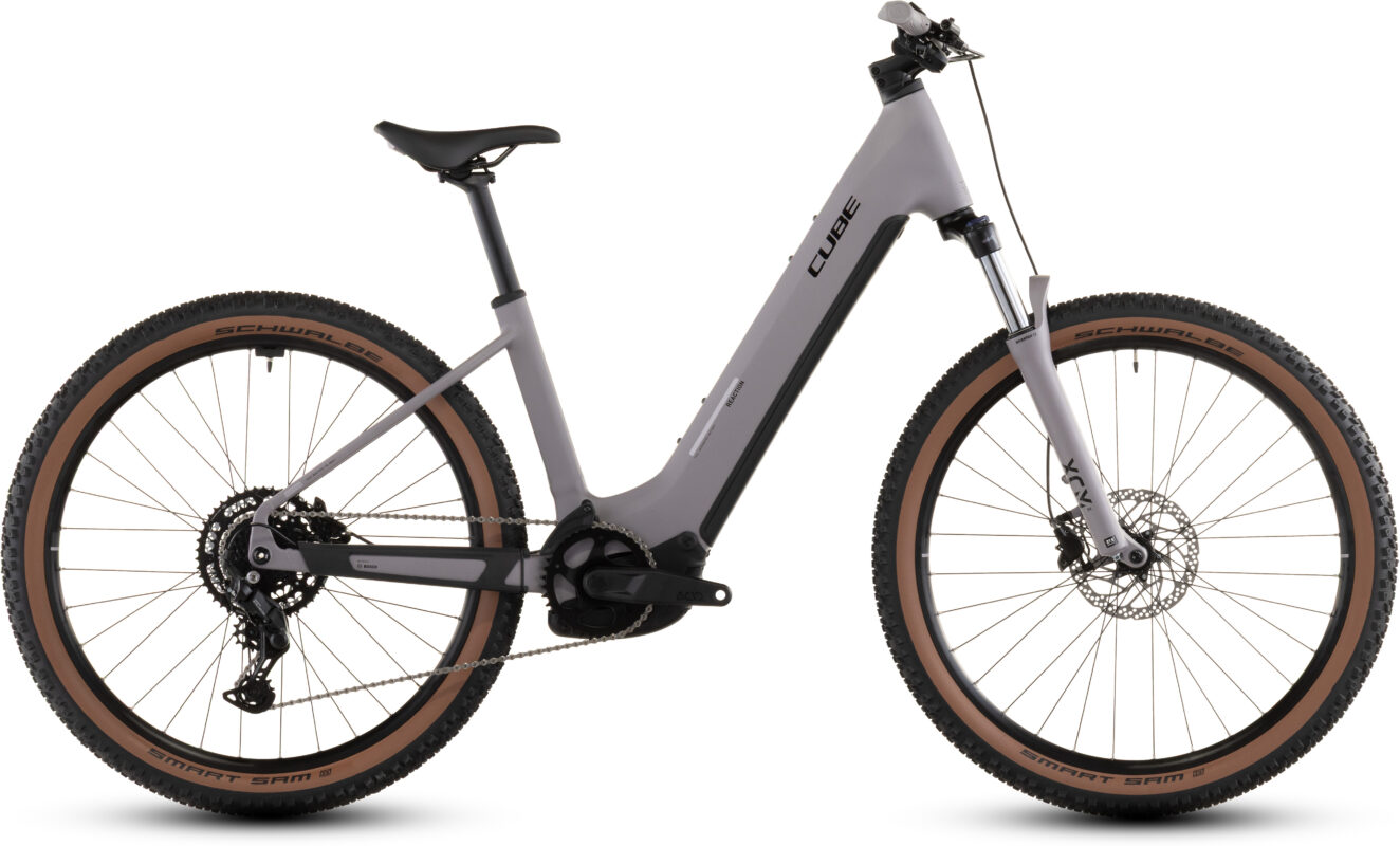 Cube Reaction Hybrid Performance 600 Wh plumgrey´n´black – Bicicleta Eléctrica de montaña 2026 Cuadro abierto