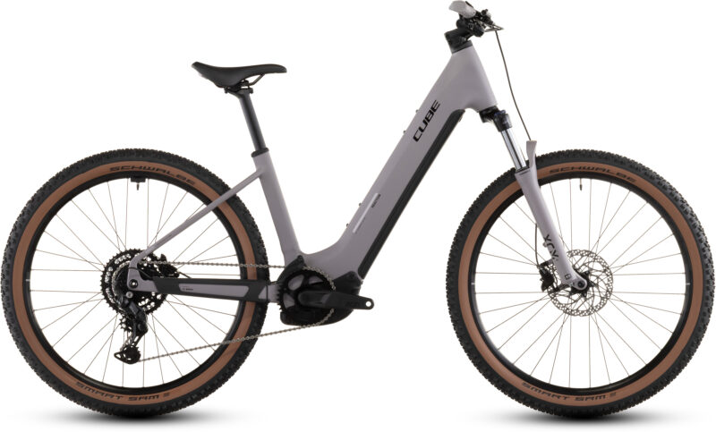 Cube Reaction Hybrid Performance 600 Wh plumgrey´n´black - Bicicleta Eléctrica de montaña 2026 Cuadro abierto