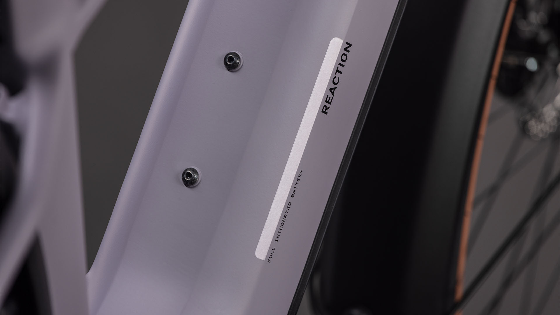 Cube Reaction Hybrid Performance 600 Wh FE plumgrey´n´black – Bicicleta Eléctrica de montaña 2026 Barra alta ebike.es Gran tienda de bicicletas eléctricas en España 8 Cube Reaction Hybrid Performance 600 Wh FE plumgrey´n´black - Bicicleta Eléctrica de montaña 2026 Barra alta - Imagen 4