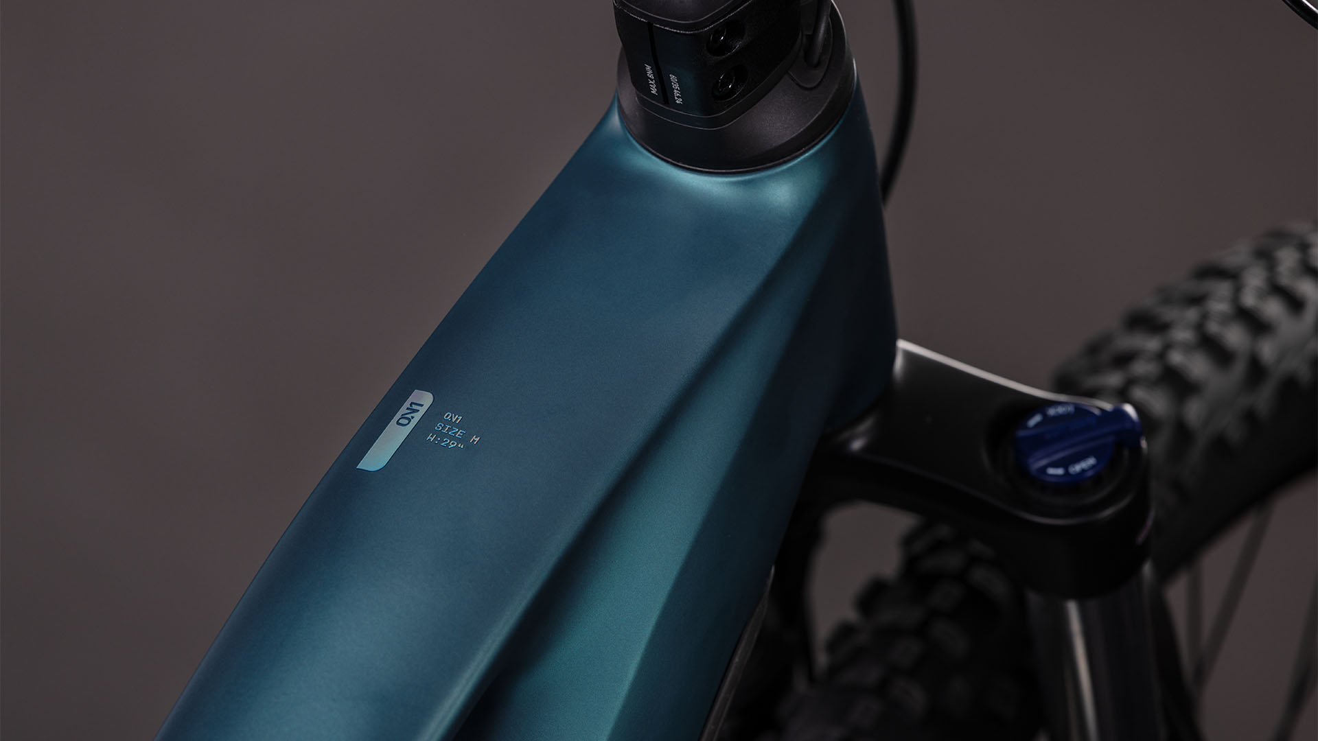 Cube Reaction Hybrid ONE 600 Wh royalgreen´n´prism – Bicicleta Eléctrica de montaña 2026 Barra alta ebike.es Gran tienda de bicicletas eléctricas en España 5 Cube Reaction Hybrid ONE 600 Wh royalgreen´n´prism - Bicicleta Eléctrica de montaña 2026 Barra alta - Imagen 3