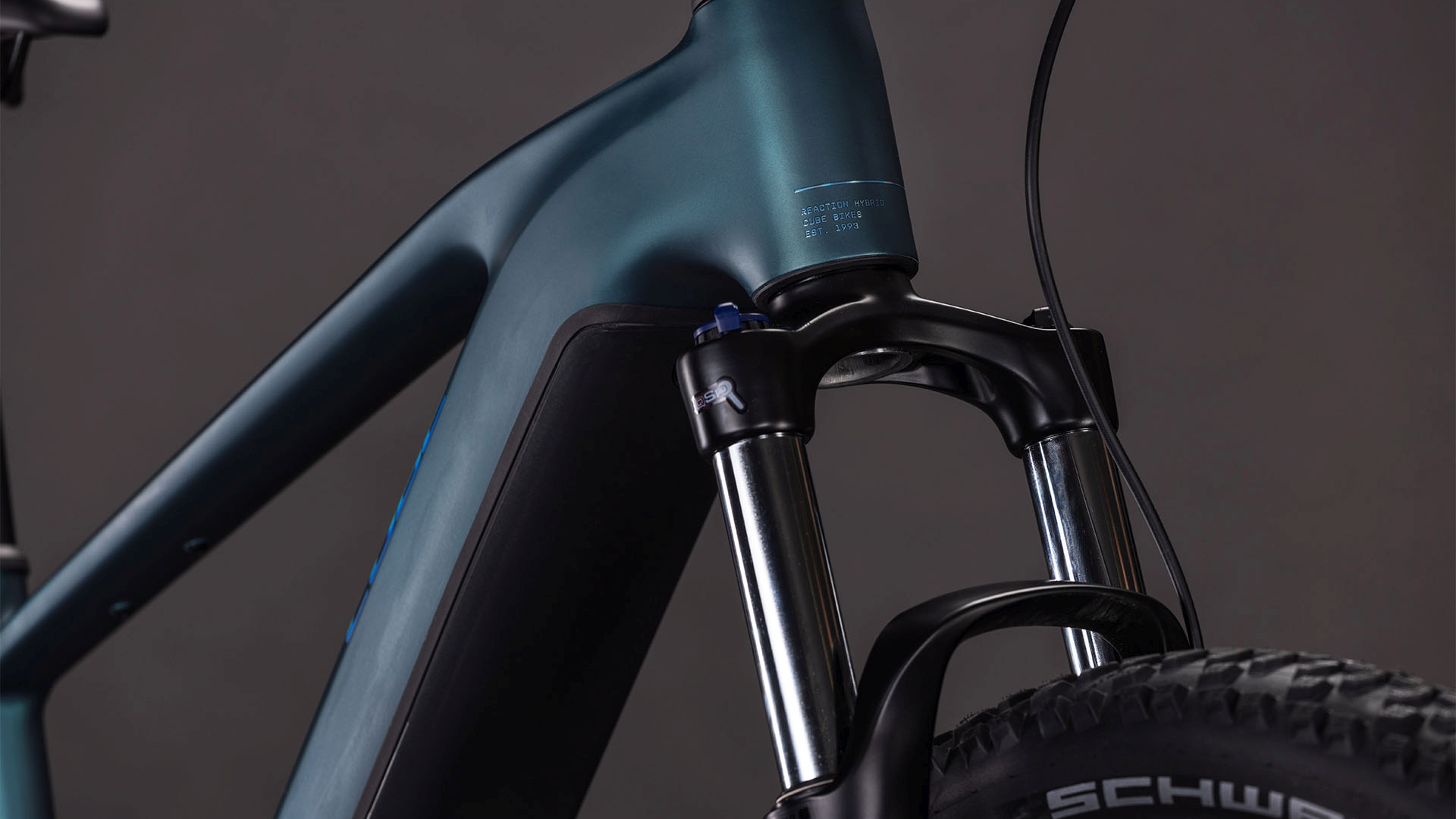 Cube Reaction Hybrid ONE 800 Wh royalgreen´n´prism – Bicicleta Eléctrica de montaña 2026 Barra alta ebike.es Gran tienda de bicicletas eléctricas en España 9 Cube Reaction Hybrid ONE 800 Wh royalgreen´n´prism - Bicicleta Eléctrica de montaña 2026 Barra alta - Imagen 7