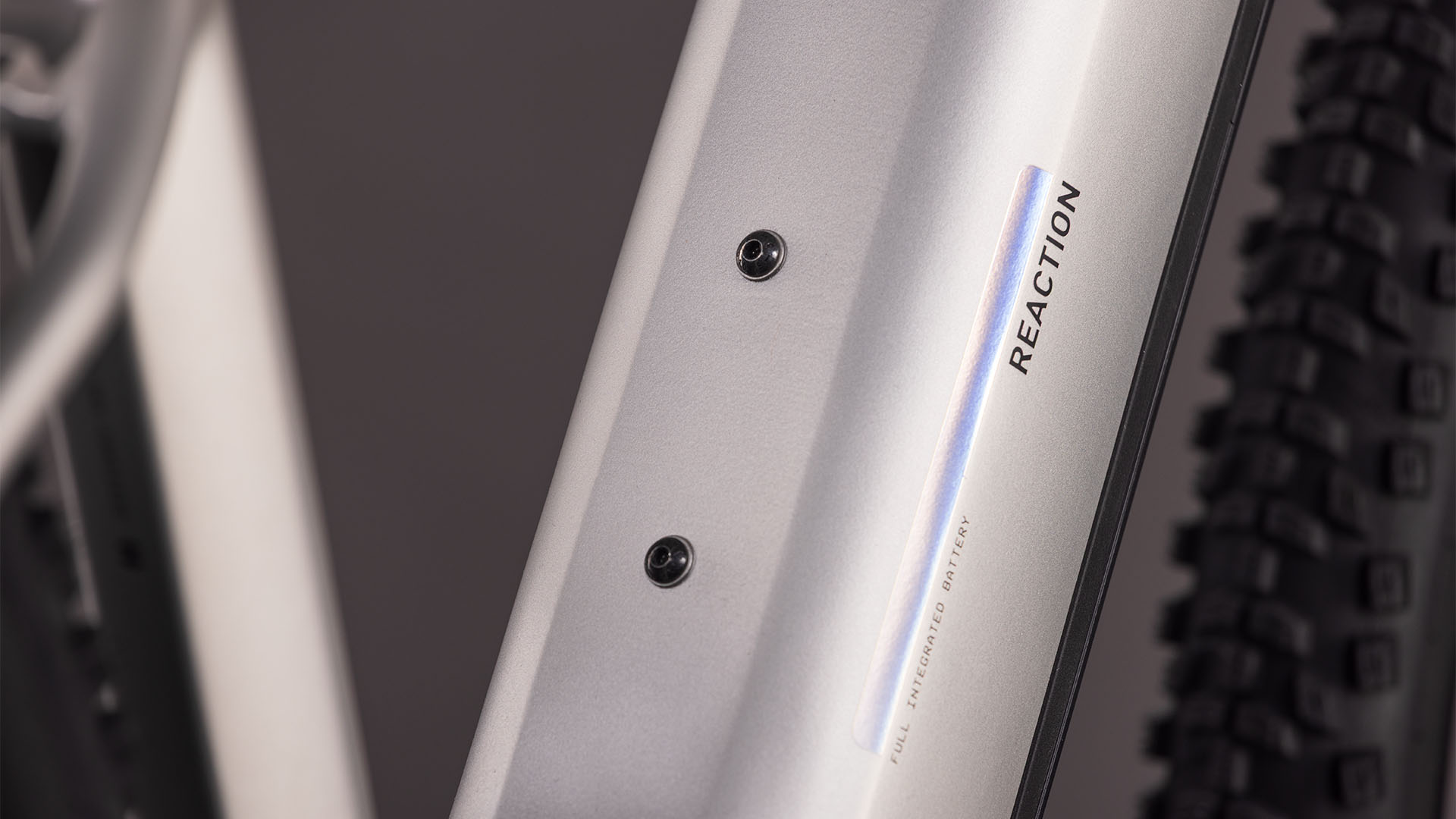 Cube Reaction Hybrid ONE 600 Wh sleekgrey´n´prism – Bicicleta Eléctrica de montaña 2026 Barra alta ebike.es Gran tienda de bicicletas eléctricas en España 8 Cube Reaction Hybrid ONE 600 Wh sleekgrey´n´prism - Bicicleta Eléctrica de montaña 2026 Barra alta - Imagen 4