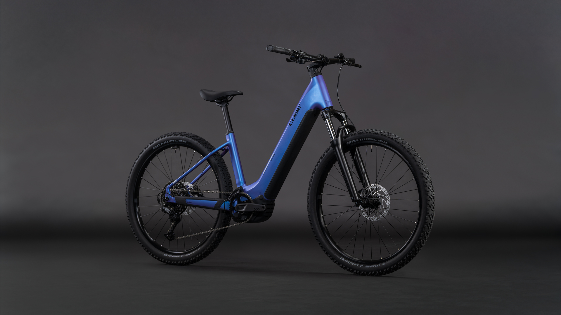 Cube Reaction Hybrid ONE 600 Wh blueiris´n´reflect – Bicicleta Eléctrica de montaña 2026 Cuadro abierto ebike.es Gran tienda de bicicletas eléctricas en España 4 Cube Reaction Hybrid ONE 600 Wh blueiris´n´reflect - Bicicleta Eléctrica de montaña 2026 Cuadro abierto - Imagen 2
