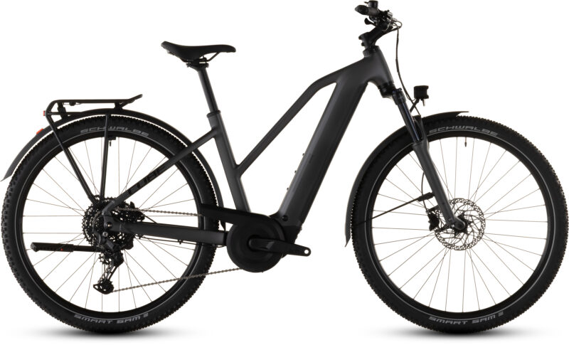 Cube Nuride Hybrid Performance 600 Wh slabgrey´n´black - Bicicleta Eléctrica Trekking 2026 Cuadro semiabierto