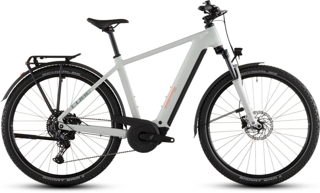 Cube Nuride Hybrid Performance 600 Wh desertstone´n´grey – Bicicleta Eléctrica Trekking 2026 Barra alta