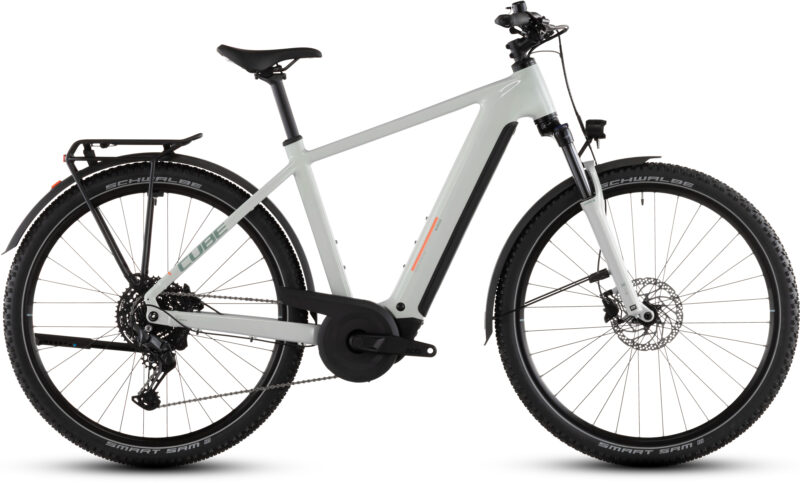 Cube Nuride Hybrid Performance 600 Wh desertstone´n´grey - Bicicleta Eléctrica Trekking 2026 Barra alta
