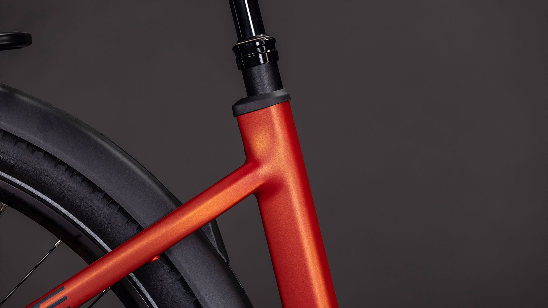 Cube Nuride Hybrid Pro 600 Wh chilli´n´black – Bicicleta Eléctrica Trekking 2026 Cuadro abierto ebike.es Gran tienda de bicicletas eléctricas en España 10 Cube Nuride Hybrid Pro 600 Wh chilli´n´black - Bicicleta Eléctrica Trekking 2026 Cuadro abierto - Imagen 6