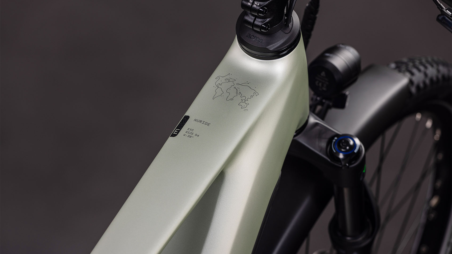 Cube Nuride Hybrid EXC 800 Wh lemongrass´n´reflex – Bicicleta Eléctrica Trekking 2026 Barra alta ebike.es Gran tienda de bicicletas eléctricas en España 7 Cube Nuride Hybrid EXC 800 Wh lemongrass´n´reflex - Bicicleta Eléctrica Trekking 2026 Barra alta - Imagen 3
