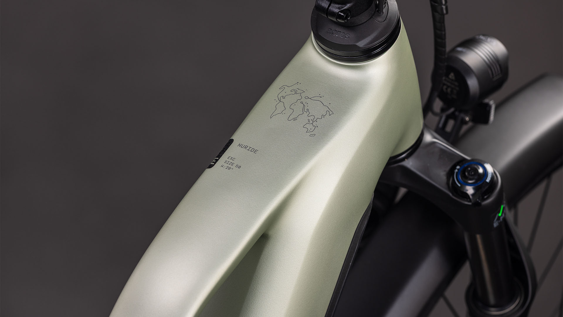 Cube Nuride Hybrid EXC 800 Wh lemongrass´n´reflex – Bicicleta Eléctrica Trekking 2026 Cuadro semiabierto ebike.es Gran tienda de bicicletas eléctricas en España 7 Cube Nuride Hybrid EXC 800 Wh lemongrass´n´reflex - Bicicleta Eléctrica Trekking 2026 Cuadro semiabierto - Imagen 3