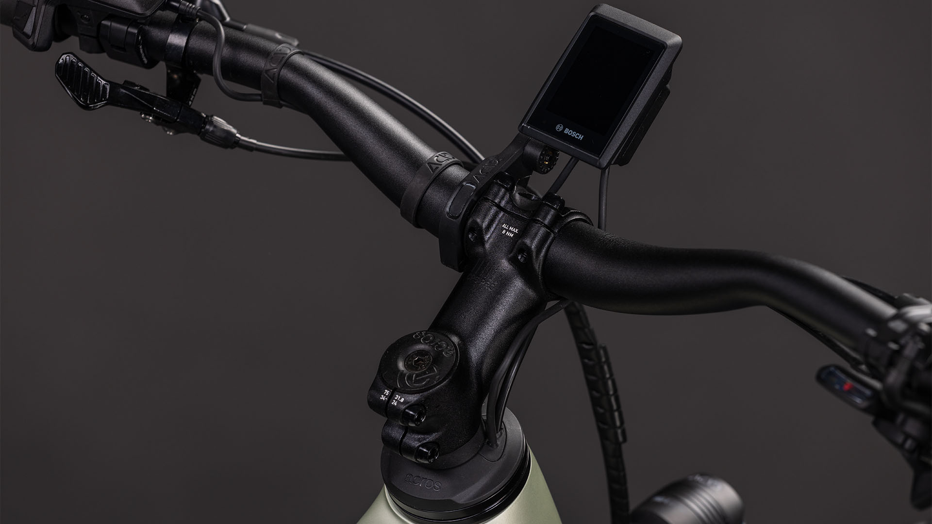 Cube Nuride Hybrid EXC 800 Wh lemongrass´n´reflex – Bicicleta Eléctrica Trekking 2026 Cuadro semiabierto ebike.es Gran tienda de bicicletas eléctricas en España 8 Cube Nuride Hybrid EXC 800 Wh lemongrass´n´reflex - Bicicleta Eléctrica Trekking 2026 Cuadro semiabierto - Imagen 4