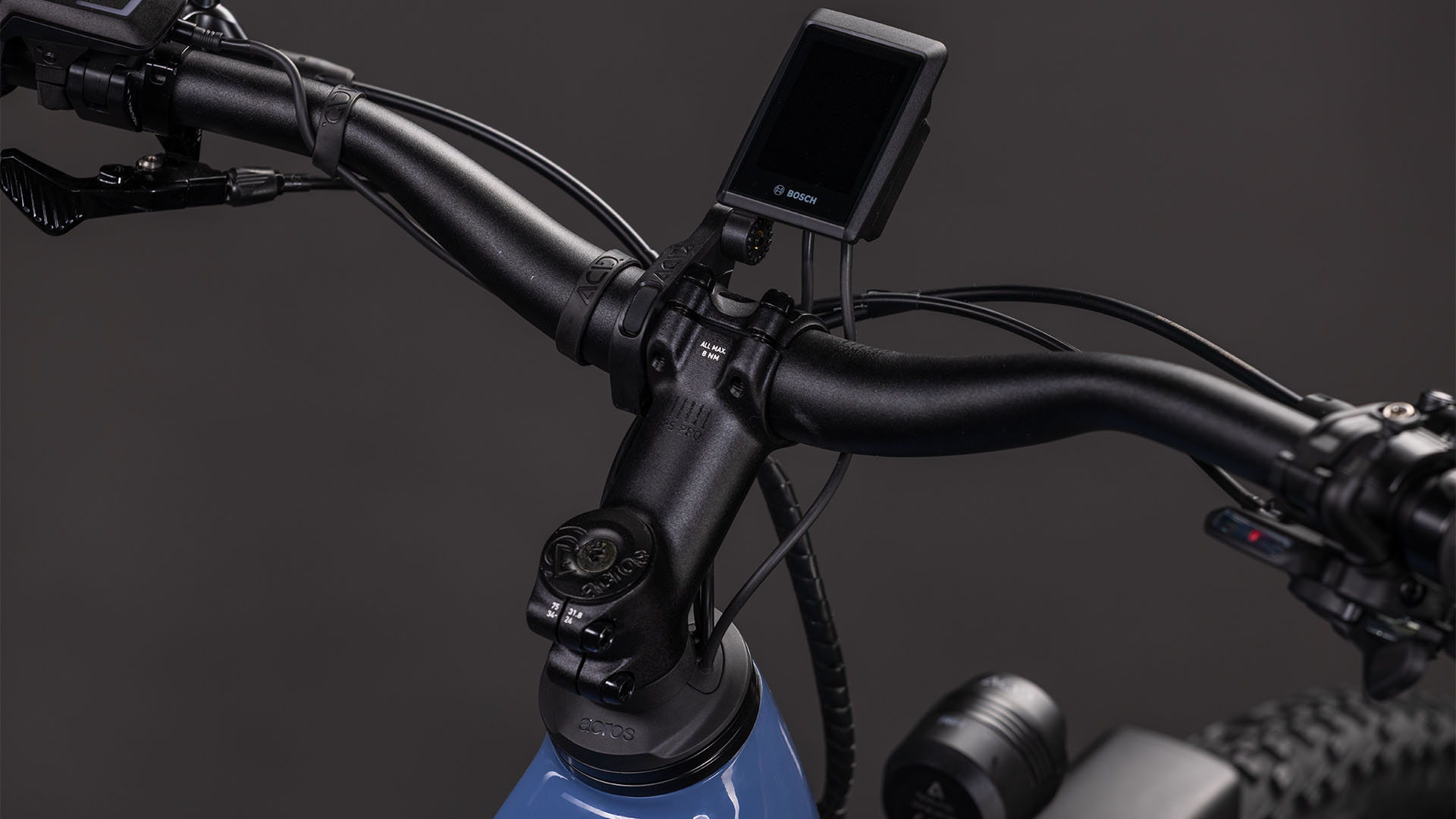 Cube Nuride Hybrid EXC 800 Wh jeansblue´n´blue – Bicicleta Eléctrica Trekking 2026 Cuadro semiabierto ebike.es Gran tienda de bicicletas eléctricas en España 8 Cube Nuride Hybrid EXC 800 Wh jeansblue´n´blue - Bicicleta Eléctrica Trekking 2026 Cuadro semiabierto - Imagen 4