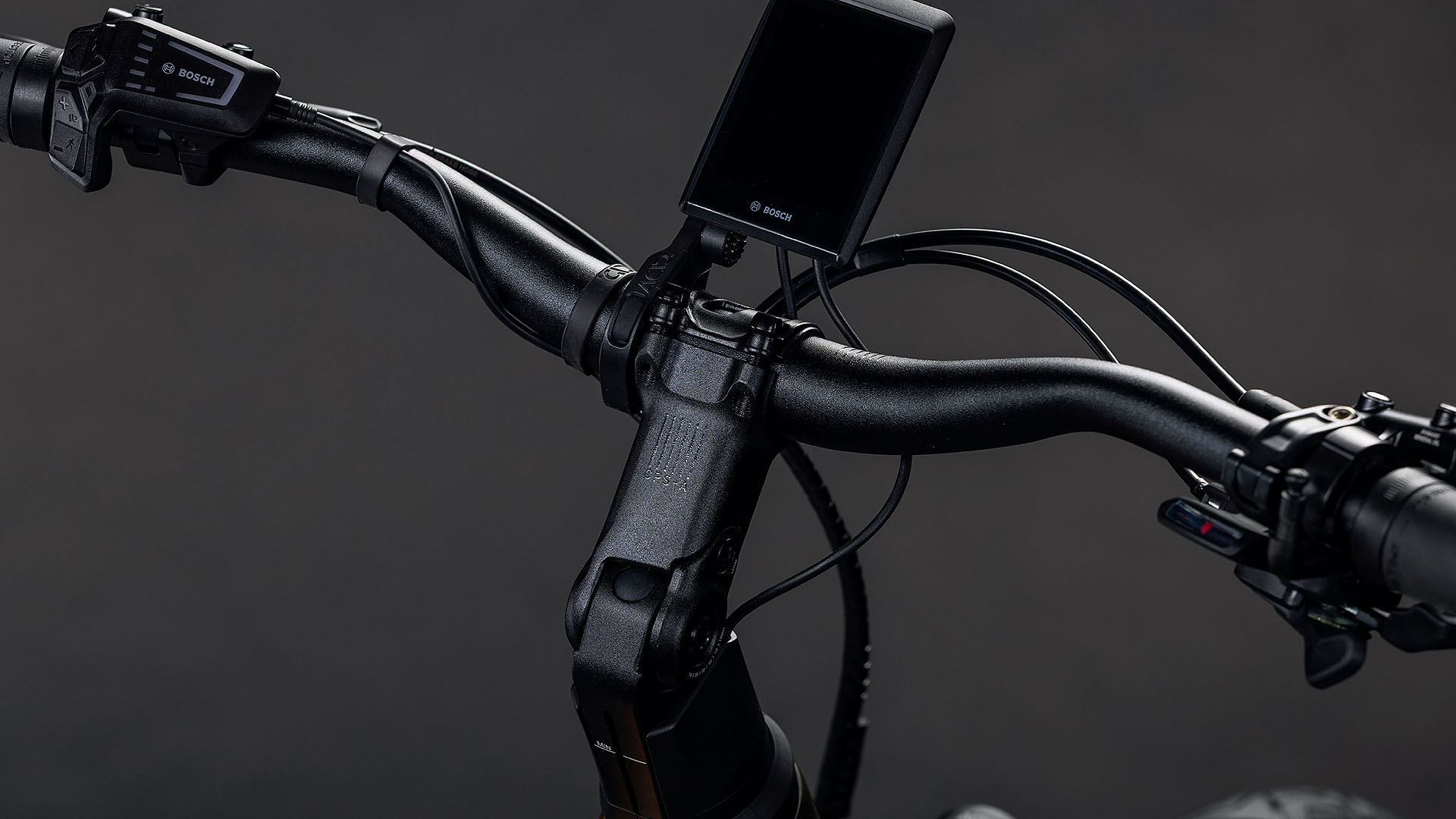 Cube Kathmandu Hybrid Pro 800 Wh sunglow´n´chrome – Bicicleta Eléctrica Trekking 2026 Barra alta ebike.es Gran tienda de bicicletas eléctricas en España 9 Cube Kathmandu Hybrid Pro 800 Wh sunglow´n´chrome - Bicicleta Eléctrica Trekking 2026 Barra alta - Imagen 5