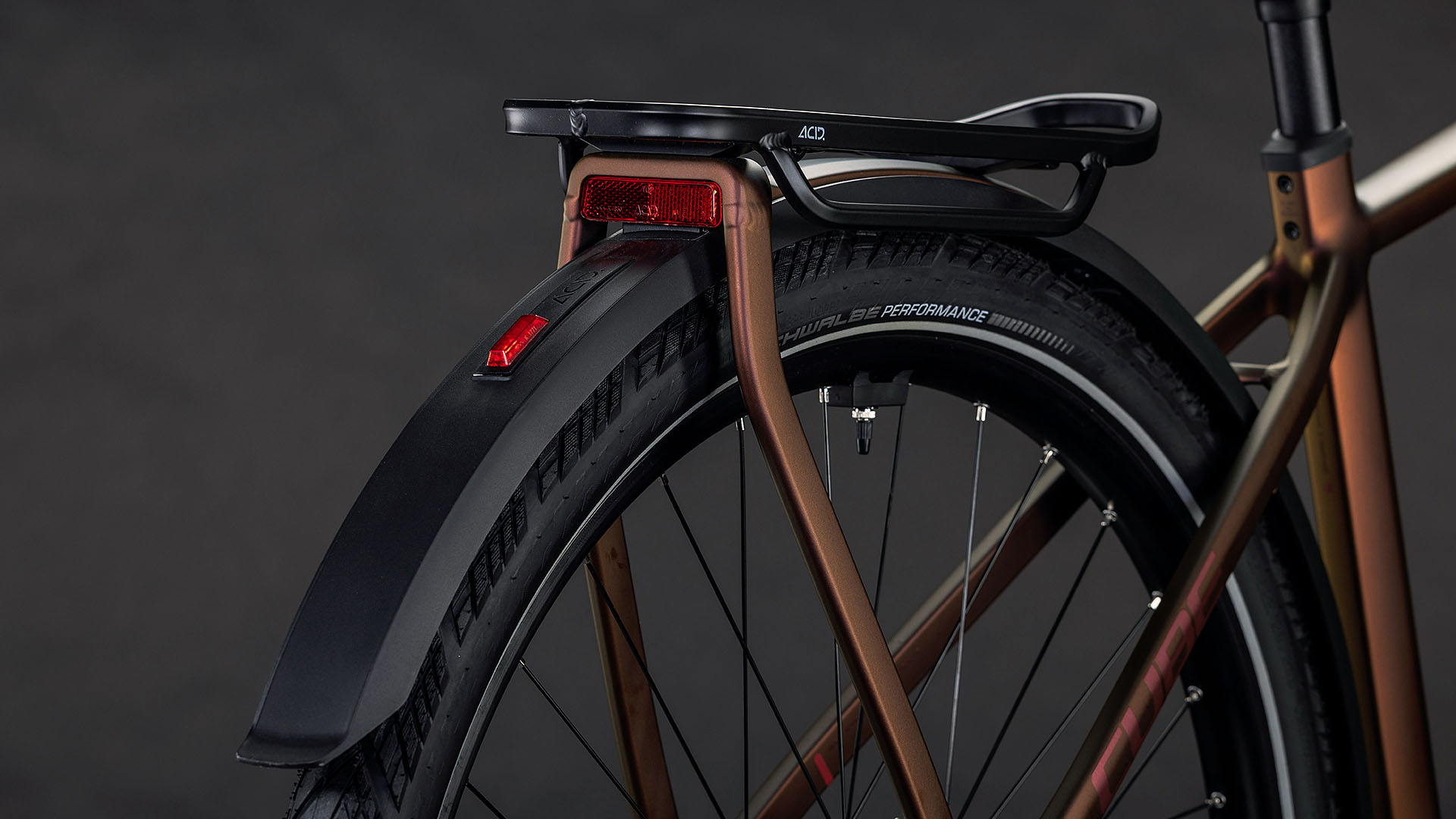 Cube Kathmandu Hybrid Pro 800 Wh sunglow´n´chrome – Bicicleta Eléctrica Trekking 2026 Barra alta ebike.es Gran tienda de bicicletas eléctricas en España 10 Cube Kathmandu Hybrid Pro 800 Wh sunglow´n´chrome - Bicicleta Eléctrica Trekking 2026 Barra alta - Imagen 6