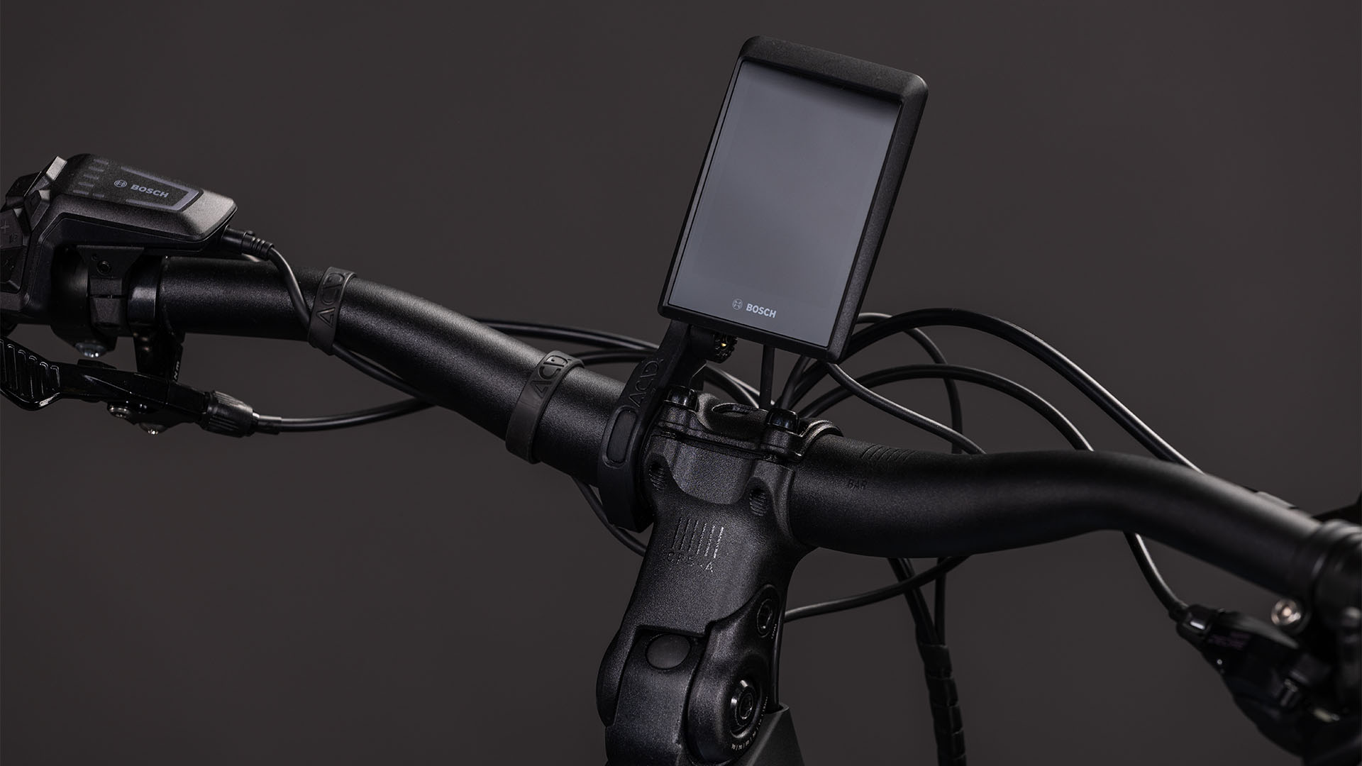 Cube Kathmandu Hybrid EXC 800 Wh smaragdgrey´n´prism – Bicicleta Eléctrica Trekking 2026 Cuadro semiabierto ebike.es Gran tienda de bicicletas eléctricas en España 8 Cube Kathmandu Hybrid EXC 800 Wh smaragdgrey´n´prism - Bicicleta Eléctrica Trekking 2026 Cuadro semiabierto - Imagen 4