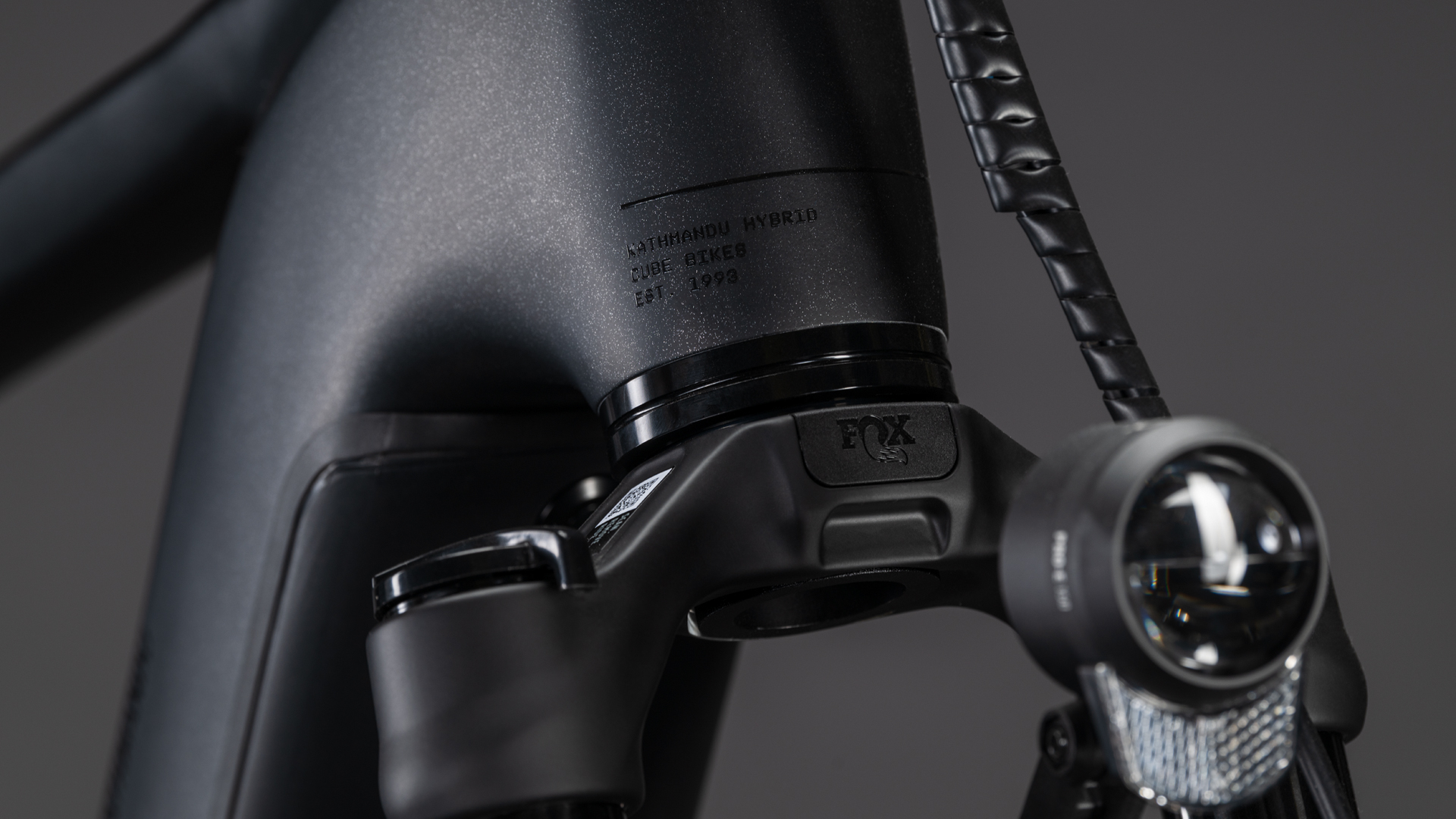 Cube Kathmandu Hybrid SLX 800 Wh silverdust´n´chrome – Bicicleta Eléctrica Trekking 2026 Barra alta ebike.es Gran tienda de bicicletas eléctricas en España 12 Cube Kathmandu Hybrid SLX 800 Wh silverdust´n´chrome - Bicicleta Eléctrica Trekking 2026 Barra alta - Imagen 8