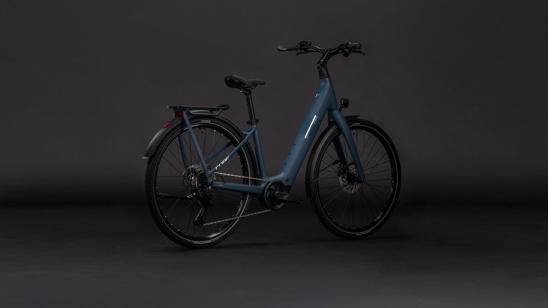 Cube Kathmandu Hybrid C:62 Pro 400X spectralblue´n´prism – Bicicleta Eléctrica Trekking 2026 Cuadro abierto ebike.es Gran tienda de bicicletas eléctricas en España 6 Cube Kathmandu Hybrid C:62 Pro 400X spectralblue´n´prism - Bicicleta Eléctrica Trekking 2026 Cuadro abierto - Imagen 2