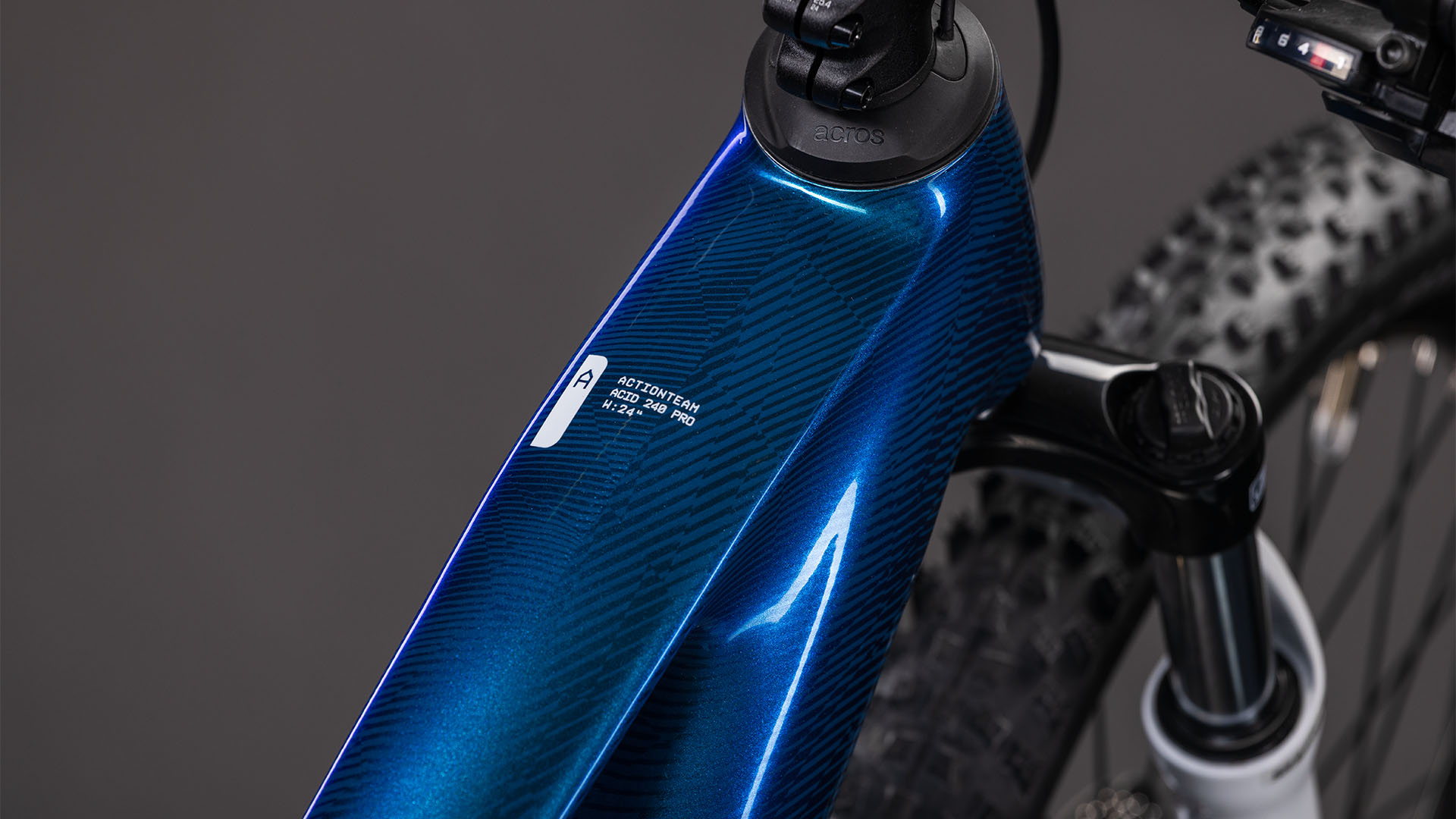 Cube Acid 240 Hybrid Rookie Pro 400x actionteam – Bicicleta Eléctrica Niño 2026 ebike.es Gran tienda de bicicletas eléctricas en España 7 Cube Acid 240 Hybrid Rookie Pro 400x actionteam - Bicicleta Eléctrica Niño 2026 - Imagen 3
