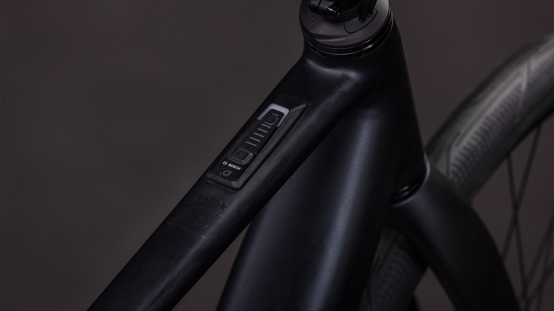 Cube Editor Hybrid Pro 400X coal´n´prism – Bicicleta Eléctrica Urbana 2026 Barra alta ebike.es Gran tienda de bicicletas eléctricas en España 7 Cube Editor Hybrid Pro 400X coal´n´prism - Bicicleta Eléctrica Urbana 2026 Barra alta - Imagen 3