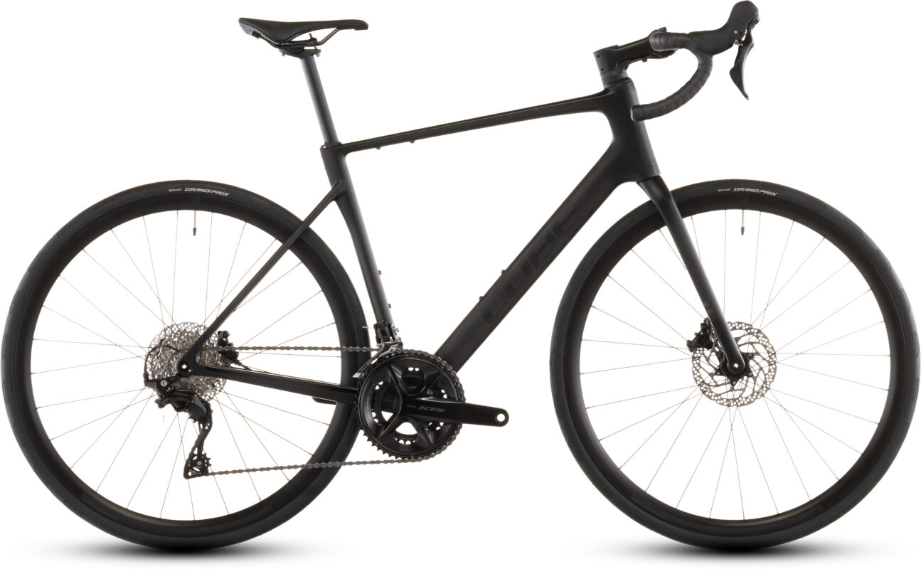 Cube Attain C:62 Race blackline – Bicicleta de Carretera 2026