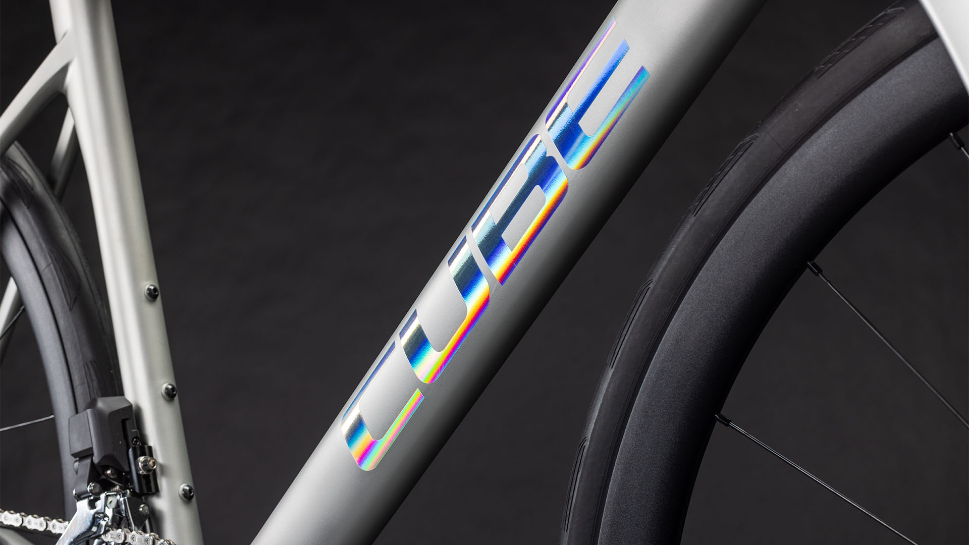 Cube Attain C:62 SLX sleekgrey´n´prism – Bicicleta de Carretera 2026 ebike.es Gran tienda de bicicletas eléctricas en España 9 Cube Attain C:62 SLX sleekgrey´n´prism - Bicicleta de Carretera 2026 - Imagen 5