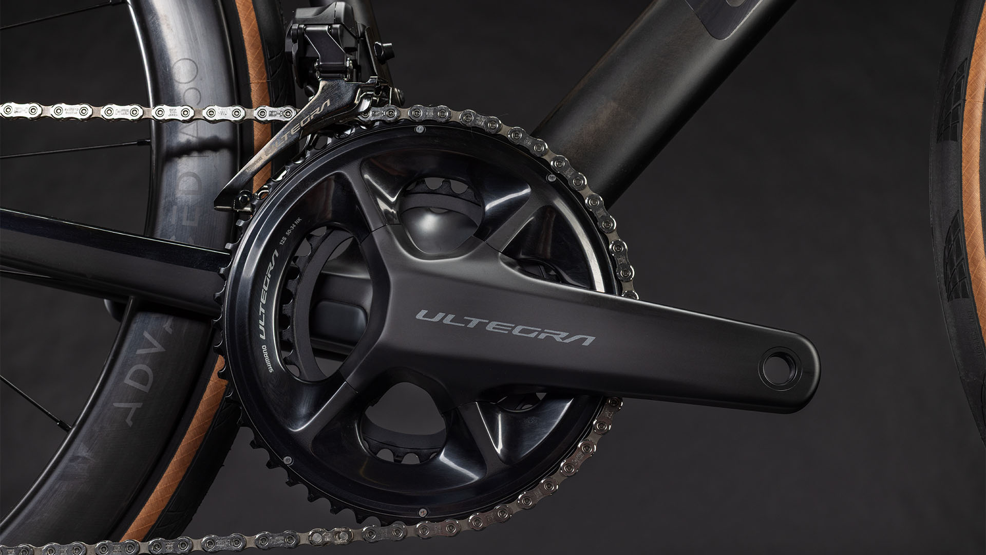 Cube Attain C:62 SLT carbon´n´coalchrome – Bicicleta de Carretera 2026 ebike.es Gran tienda de bicicletas eléctricas en España 10 Cube Attain C:62 SLT carbon´n´coalchrome - Bicicleta de Carretera 2026 - Imagen 6