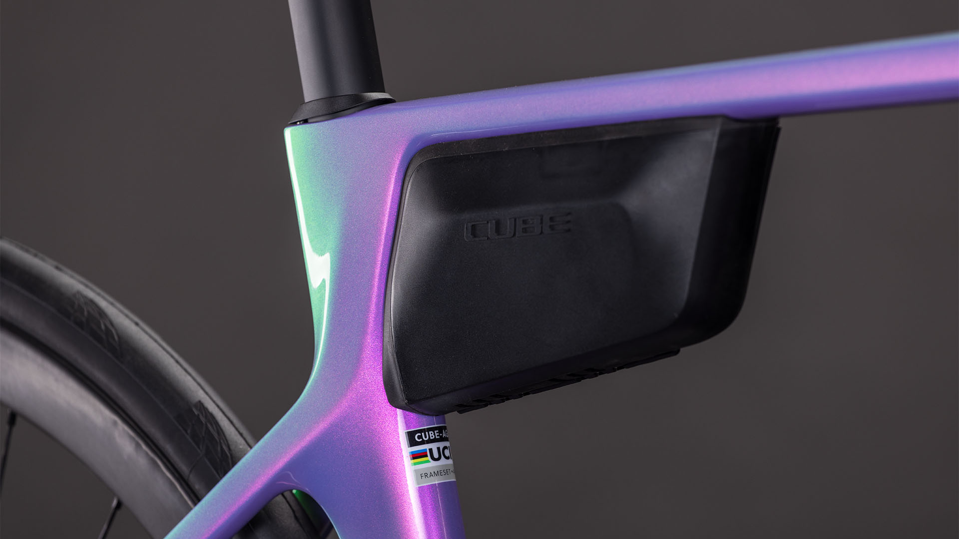 Cube Agree C:62 SLX cosmicpurple´n´black – Bicicleta de Carretera 2026 ebike.es Gran tienda de bicicletas eléctricas en España 10 Cube Agree C:62 SLX cosmicpurple´n´black - Bicicleta de Carretera 2026 - Imagen 6
