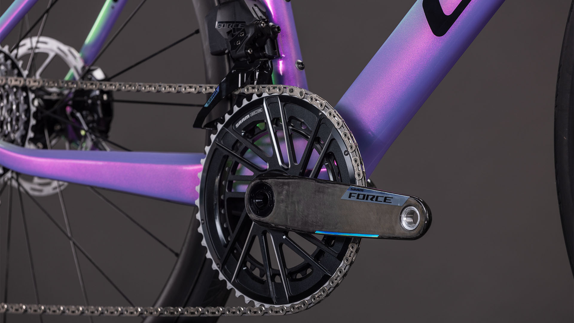 Cube Agree C:62 SLX cosmicpurple´n´black – Bicicleta de Carretera 2026 ebike.es Gran tienda de bicicletas eléctricas en España 12 Cube Agree C:62 SLX cosmicpurple´n´black - Bicicleta de Carretera 2026 - Imagen 8