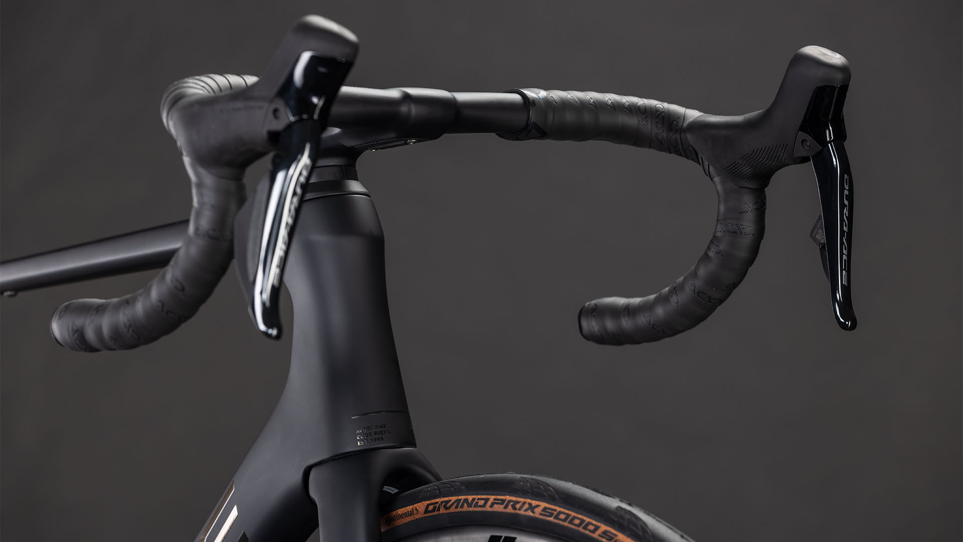 Cube Agree C:62 SLT black´n´black – Bicicleta de Carretera 2026 ebike.es Gran tienda de bicicletas eléctricas en España 12 Cube Agree C:62 SLT black´n´black - Bicicleta de Carretera 2026 - Imagen 8