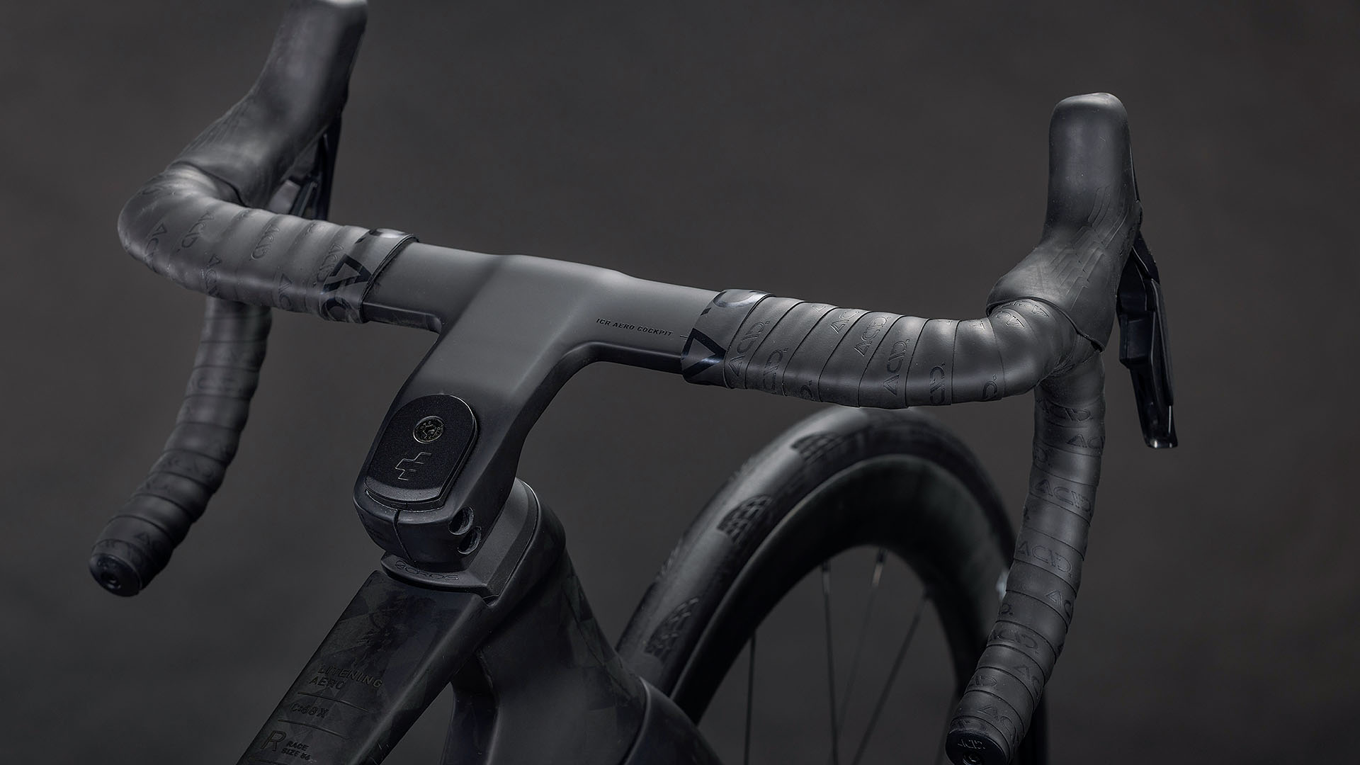 Cube Litening AERO C:68X Race blackline – Bicicleta de Carretera 2026 ebike.es Gran tienda de bicicletas eléctricas en España 6 Cube Litening AERO C:68X Race blackline - Bicicleta de Carretera 2026 - Imagen 4