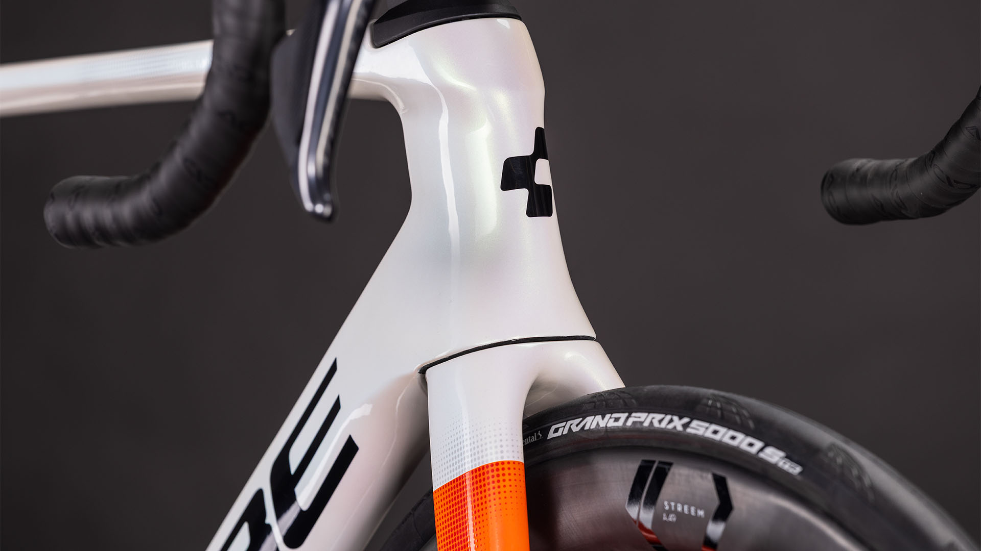 Cube Litening AERO C:68X Race teamline – Bicicleta de Carretera 2026 ebike.es Gran tienda de bicicletas eléctricas en España 9 Cube Litening AERO C:68X Race teamline - Bicicleta de Carretera 2026 - Imagen 7